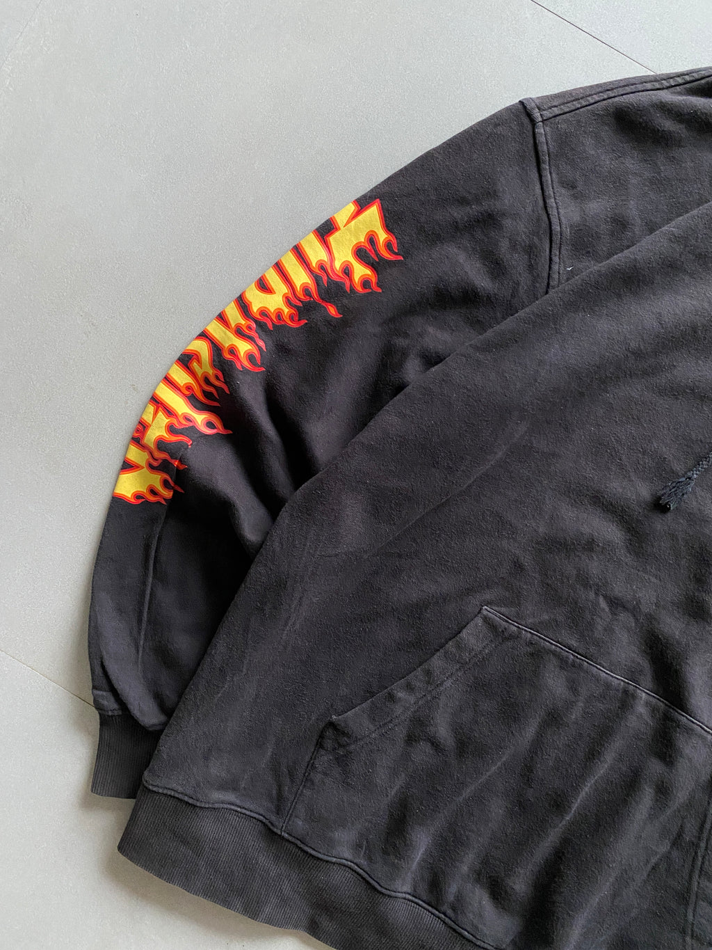 THRASHER MAGAZINE SPELL OUT HOODIE - L