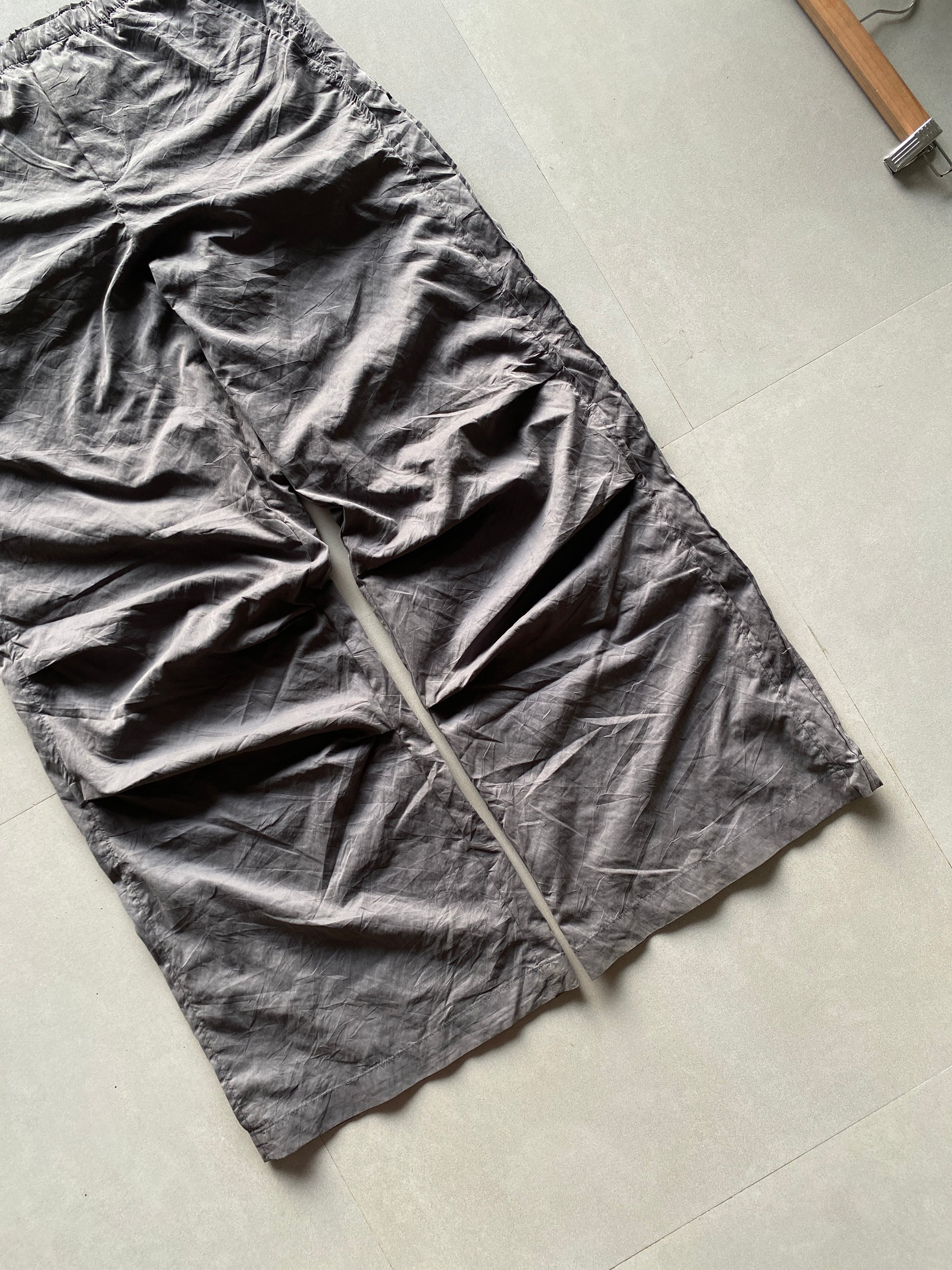 ZARA BAGGY TRACK - M