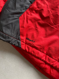 NIKE FIT LIGHT WEIGHT PUFFY JACKET - M