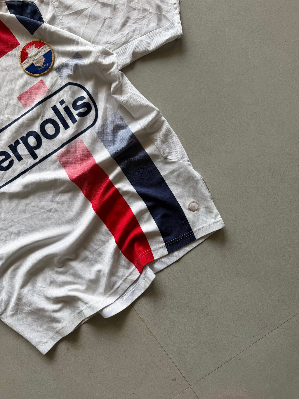 2004 UMBRO WILLEM II JERSEY - M