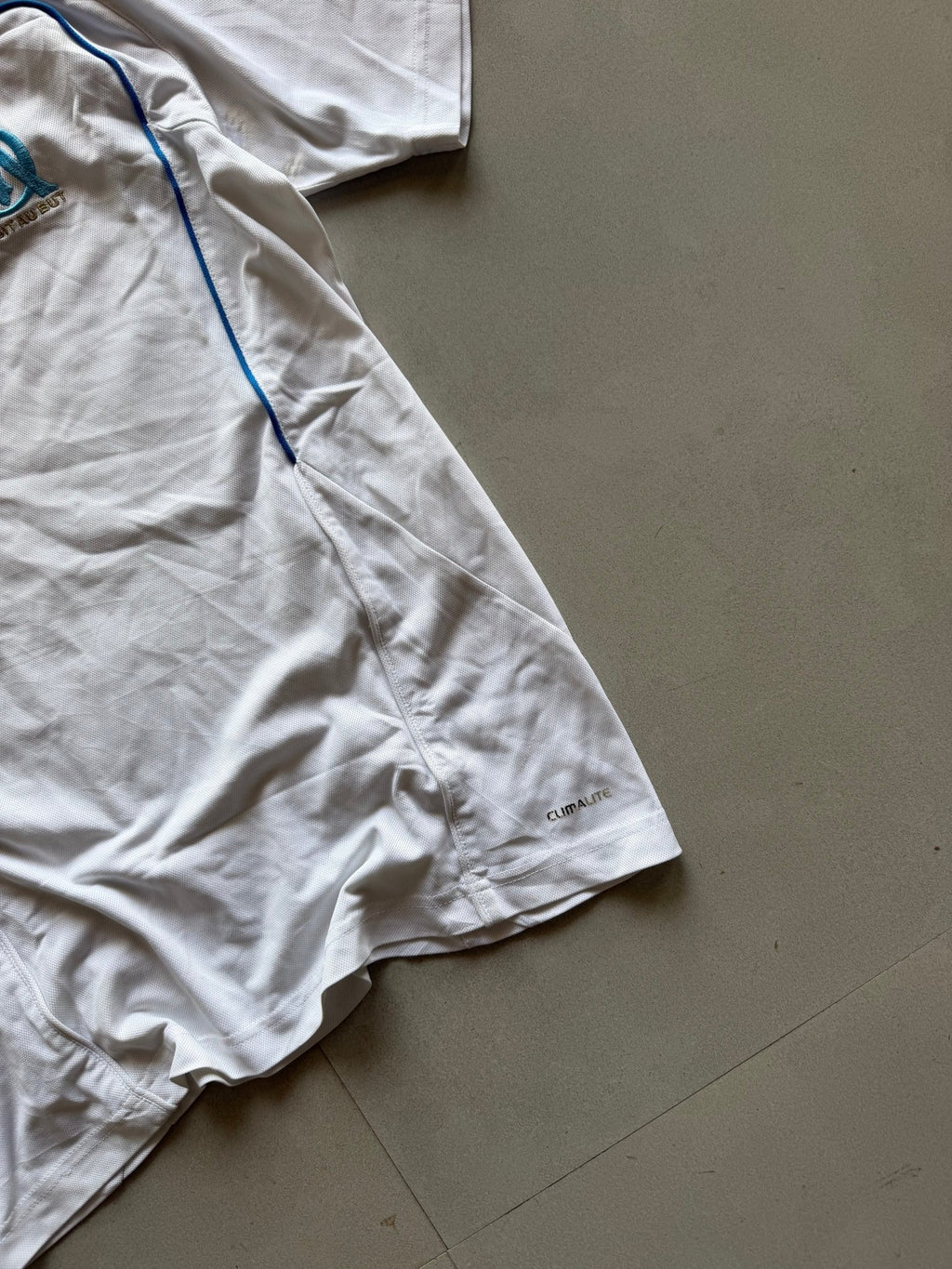 2010 ADIDAS OLIMPIQUE MARSEILLE JERSEY - M - Aged Arc