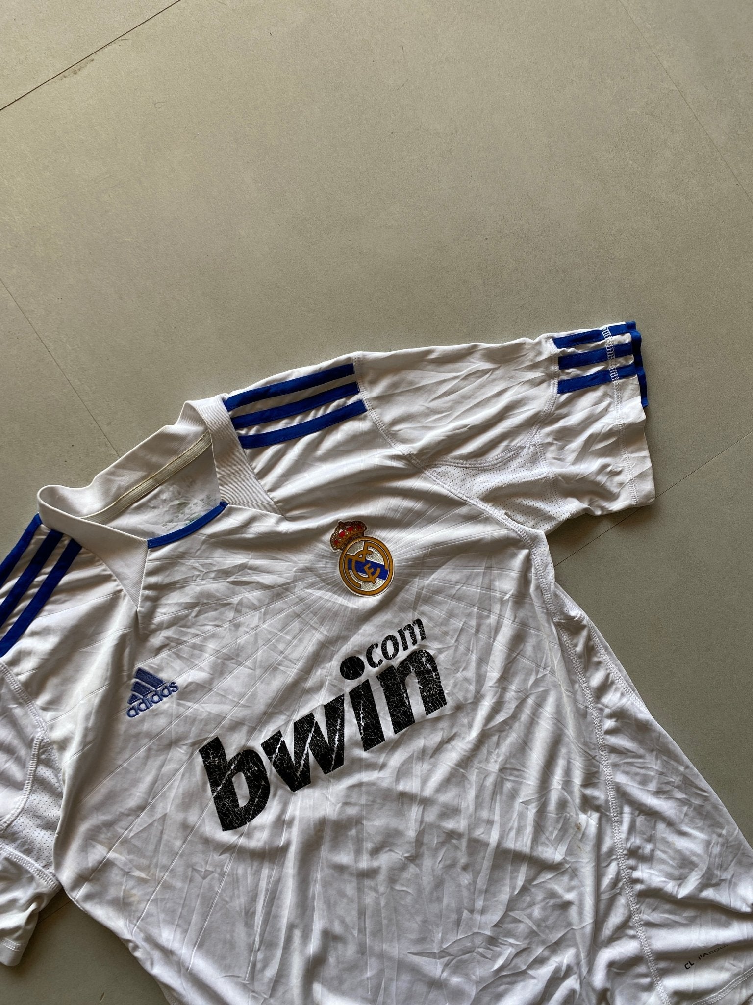 2010 ADIDAS RONALDO (7) JERSEY - S - Aged Arc