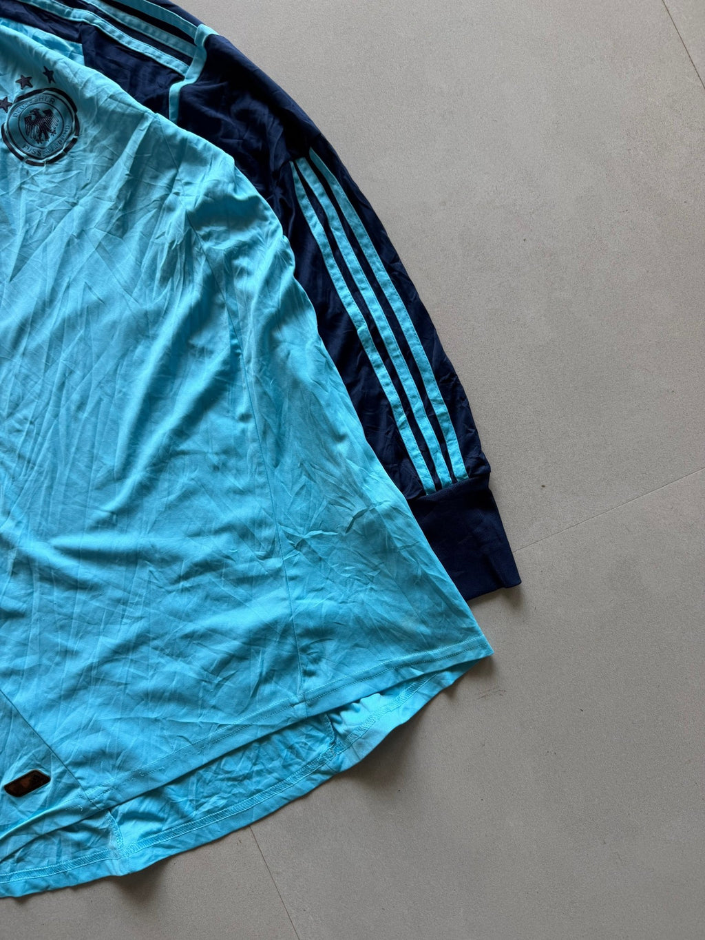 2012 ADIDAS BAYERN JERSEY - M - Aged Arc