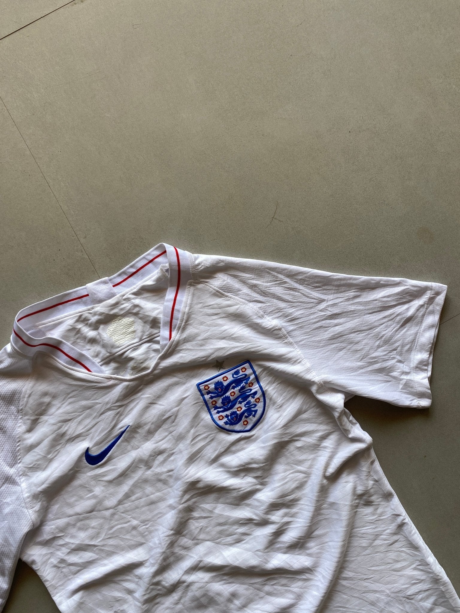 2018 NIKE ENGLAND JERSEY - XS - Aged Arc