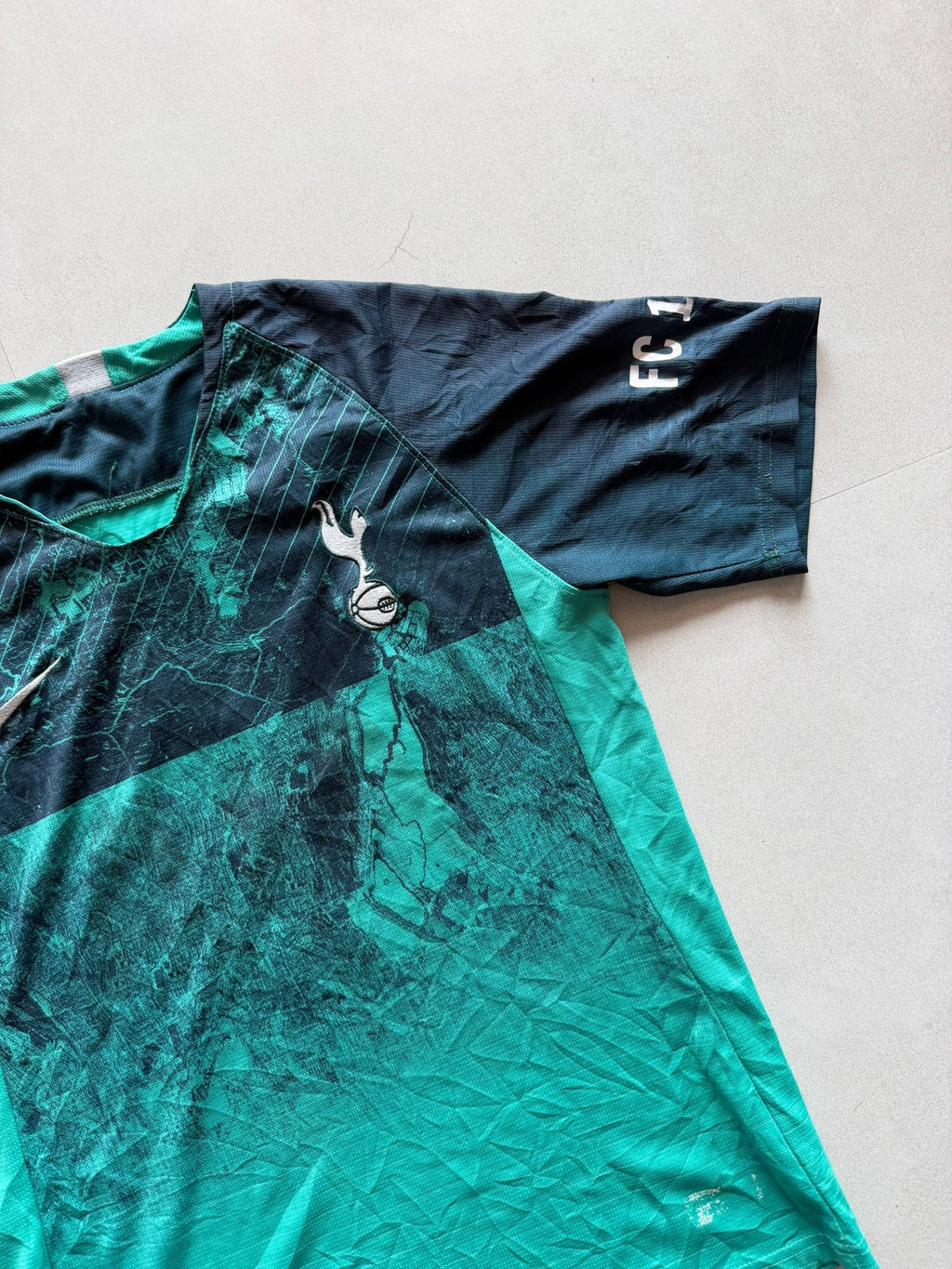 2018 NIKE TOTTENHAM JERSEY - XS - Aged Arc