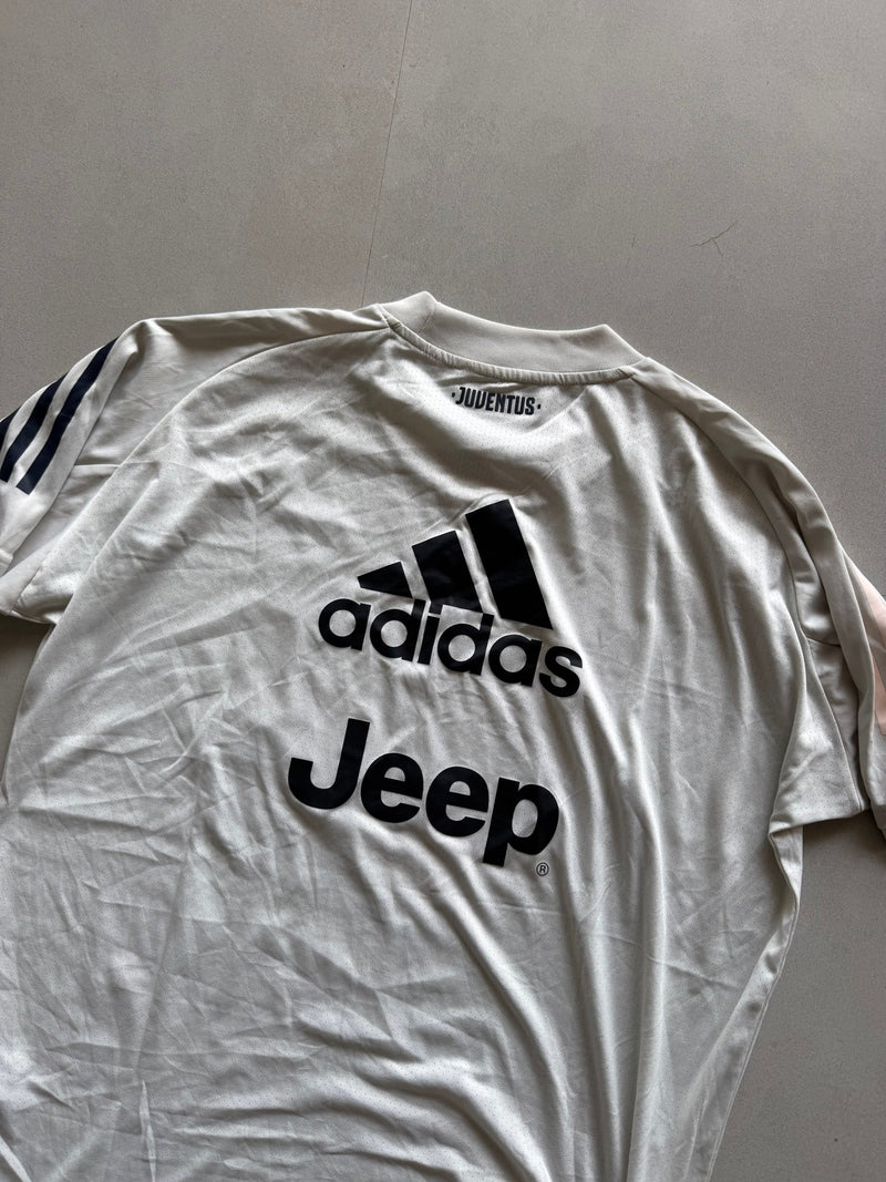 2021 ADIDAS JUVENTUS SIGNED TRAINING JERSEY - XL - Aged Arc