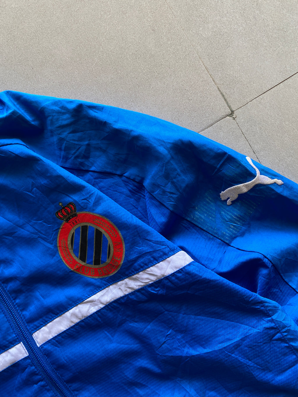 2011 PUMA CLUB BURGGE JACKET - M