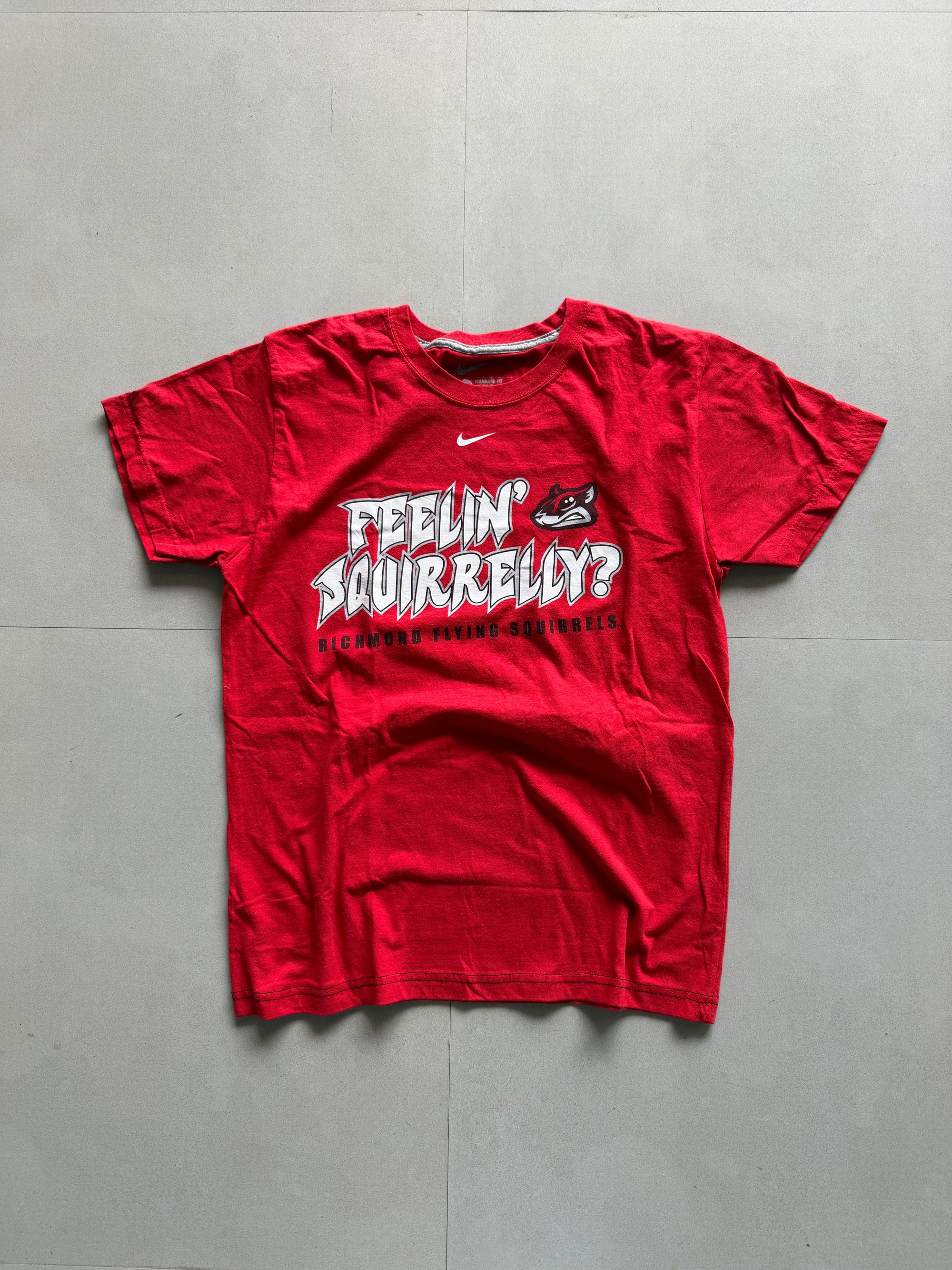 VINTAGE NIKE TEE - XS