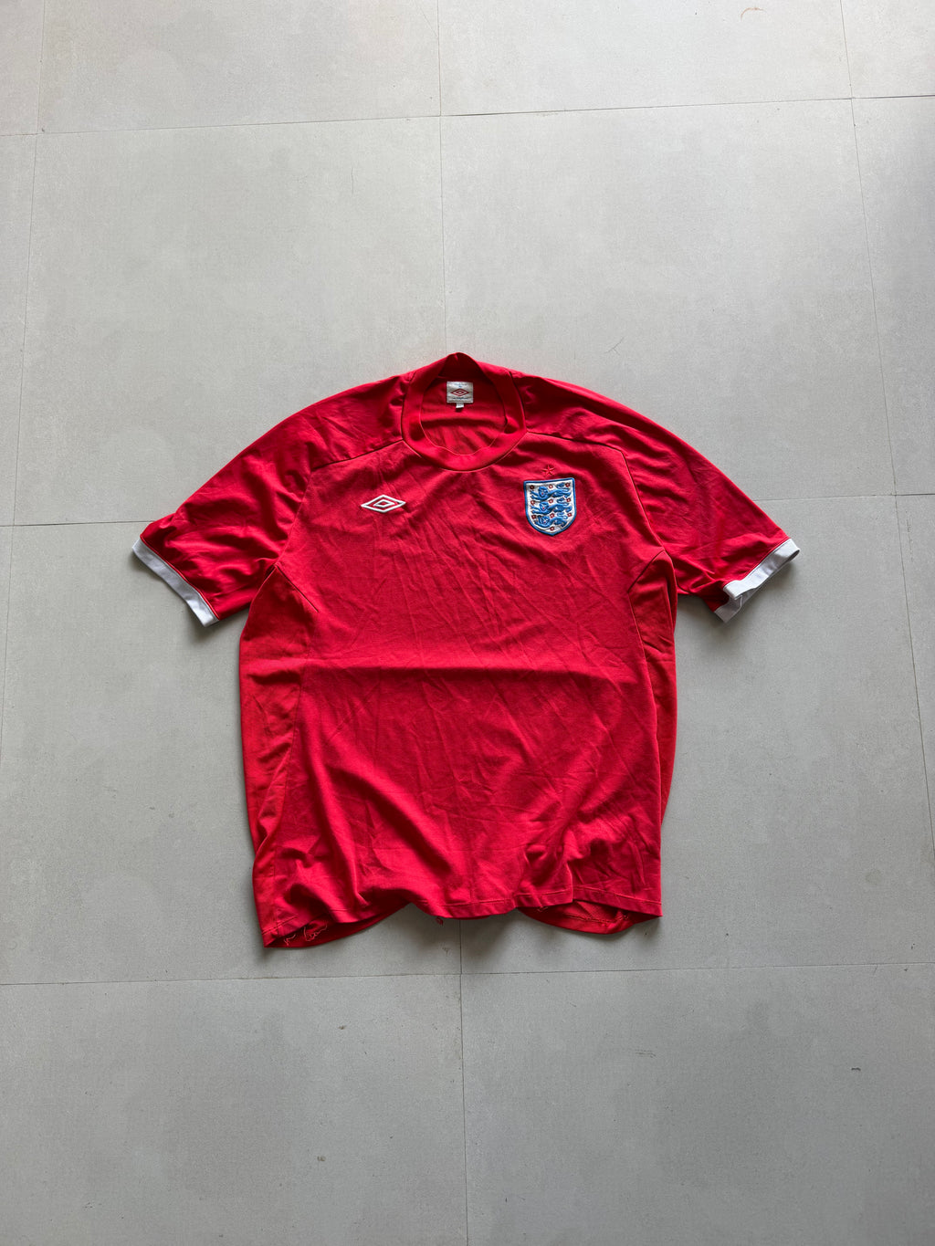 2010 UMBRO ENGLAND JERSEY - XL