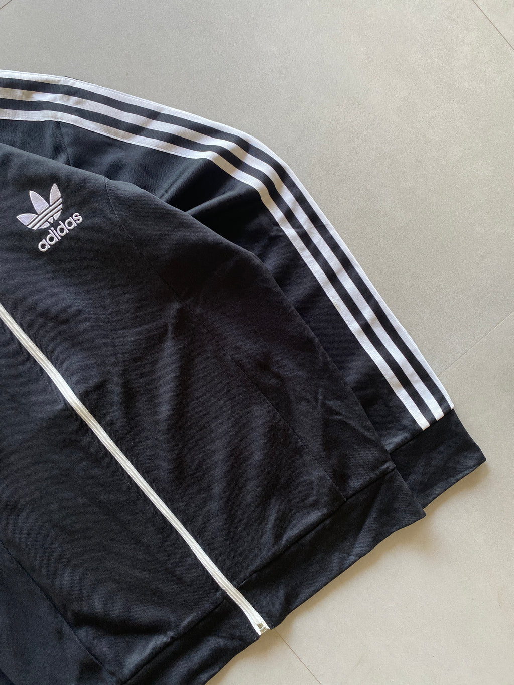 ADIDAS ORGINALS STRIPED JACKET - S