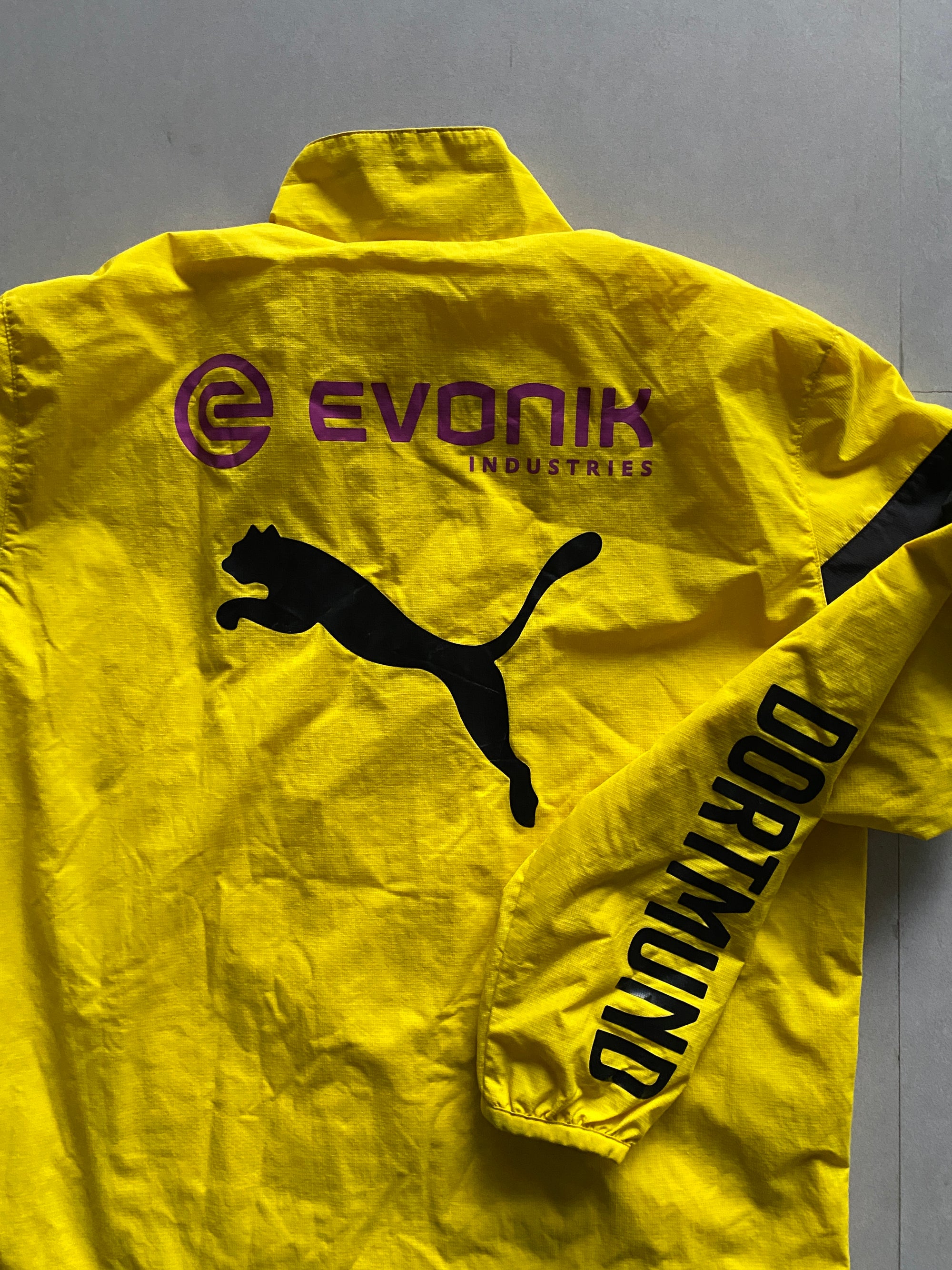 PUMA BORUSSIA DORTMUND JACKET - M