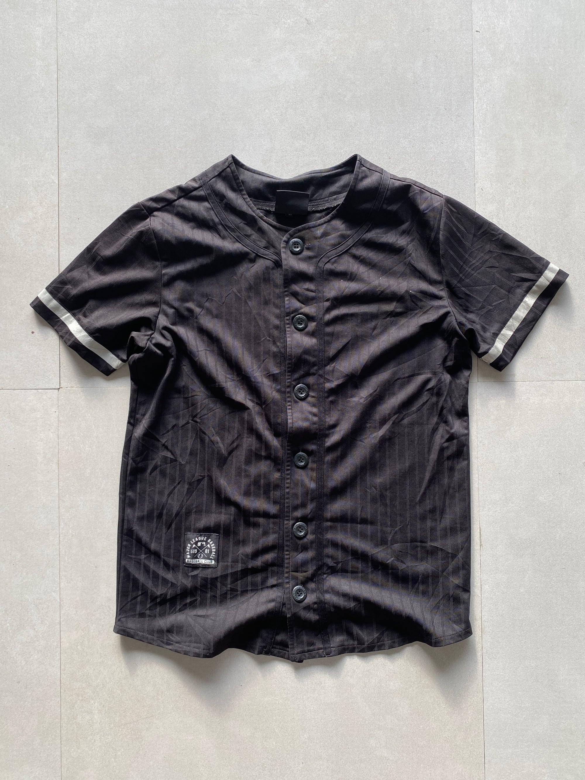 MLB TEE - M