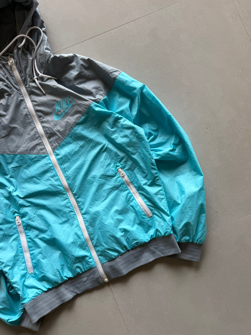 NIKE HOODED JACKET -