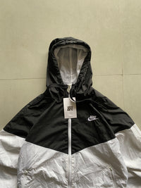 VINTAGE NIKE JACKET - M