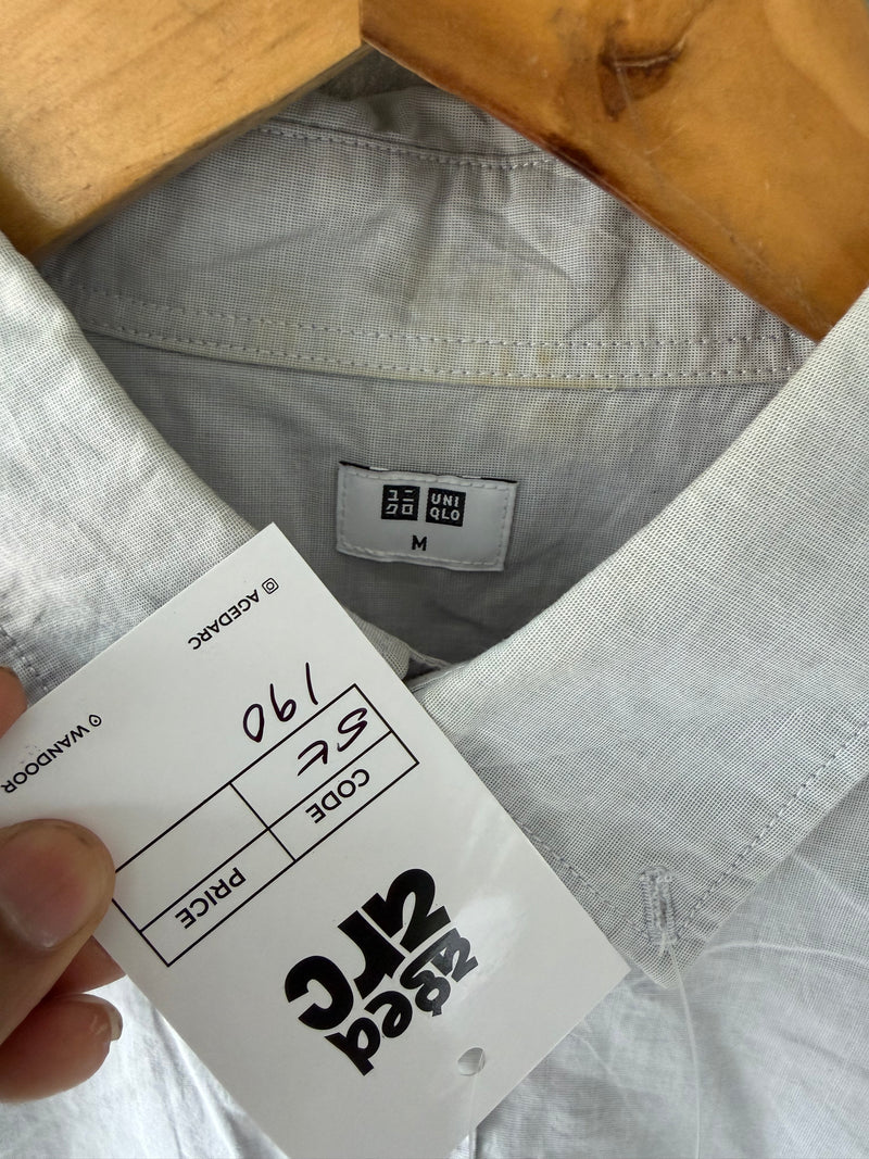 UNIQLO SHIRT ST190 - M