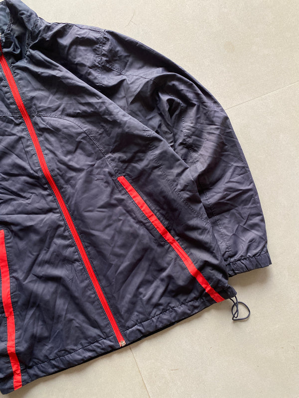 VINTAGE NIKE JACKET - M