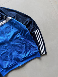 ADIDAS STRIPED JACKET - M