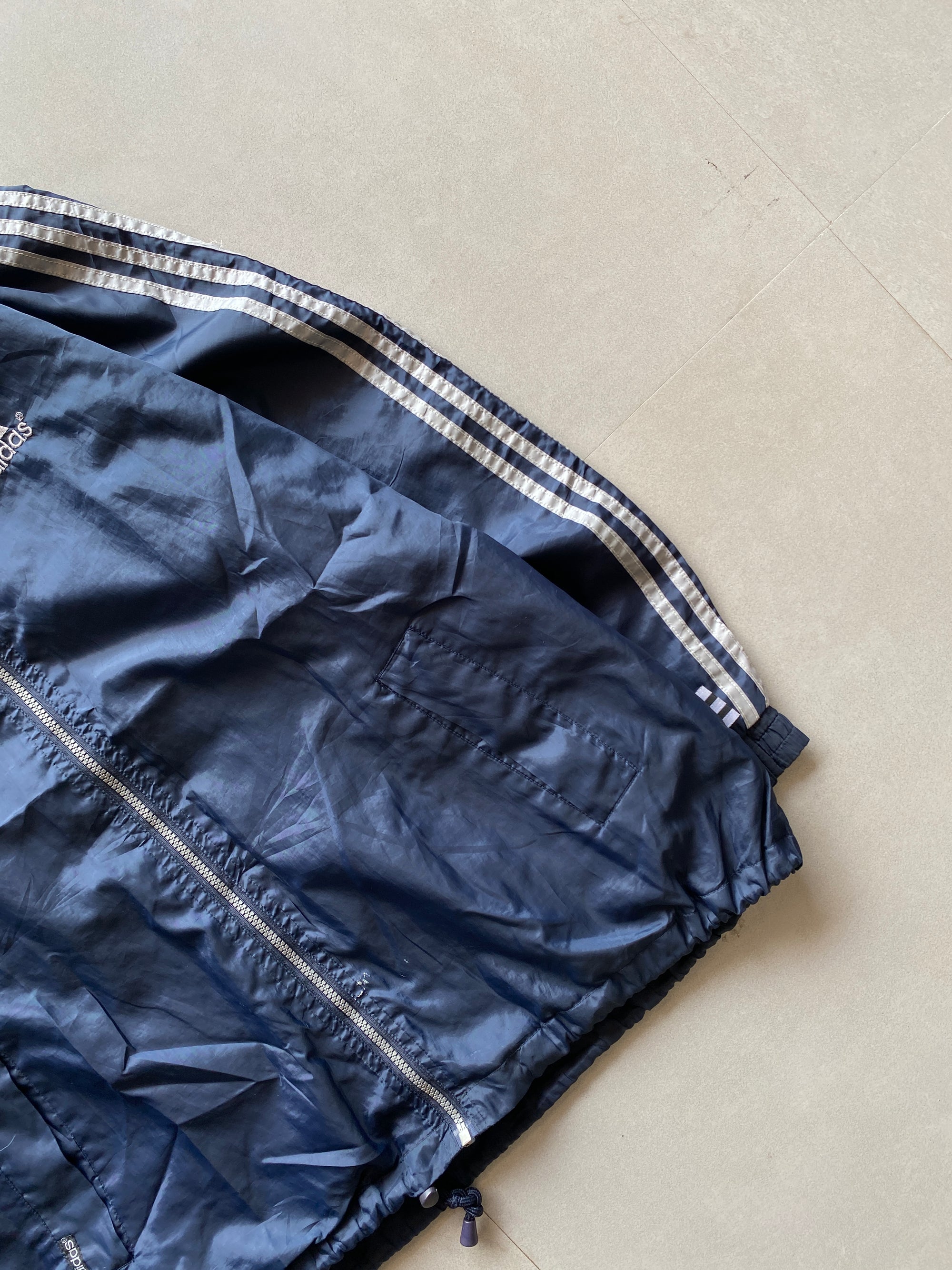 ADIDAS STRIPED JACKET - XL