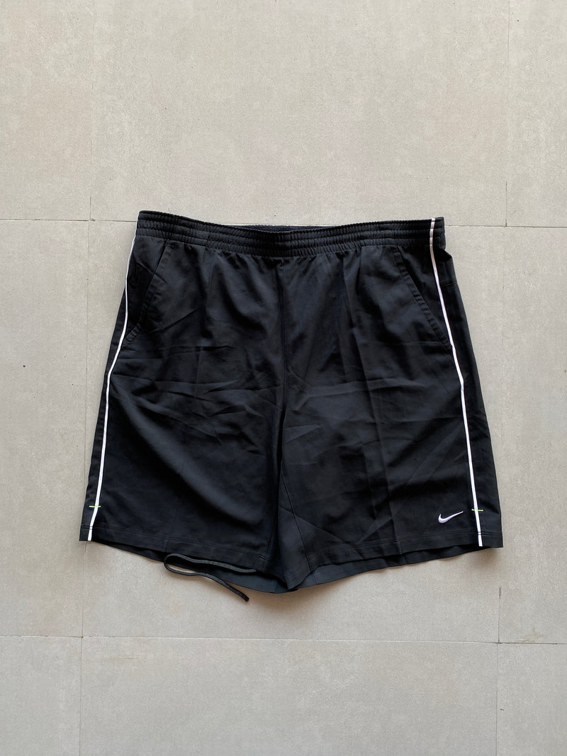 NIKE SHORTS - Xl