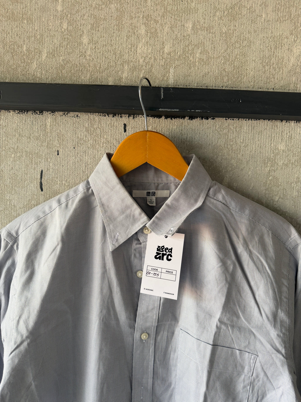 UNIQLO SHIRT - L ST155