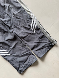 ADIDAS BAGGY STRIPED TRACK PANT146 - L