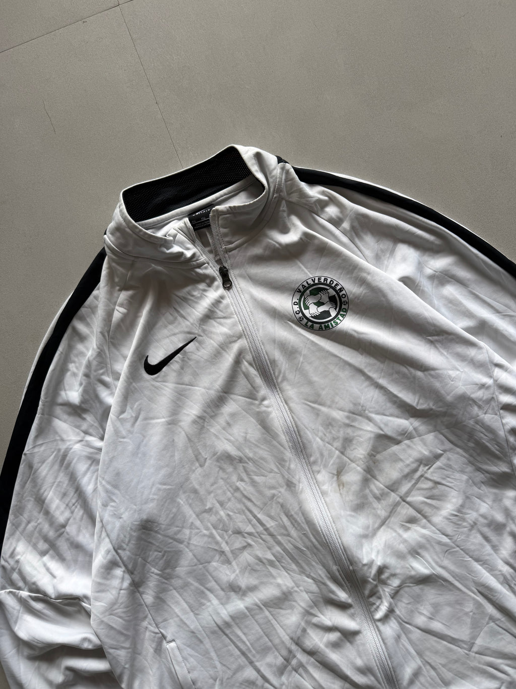 VINTAGE NIKE JACKET - XL