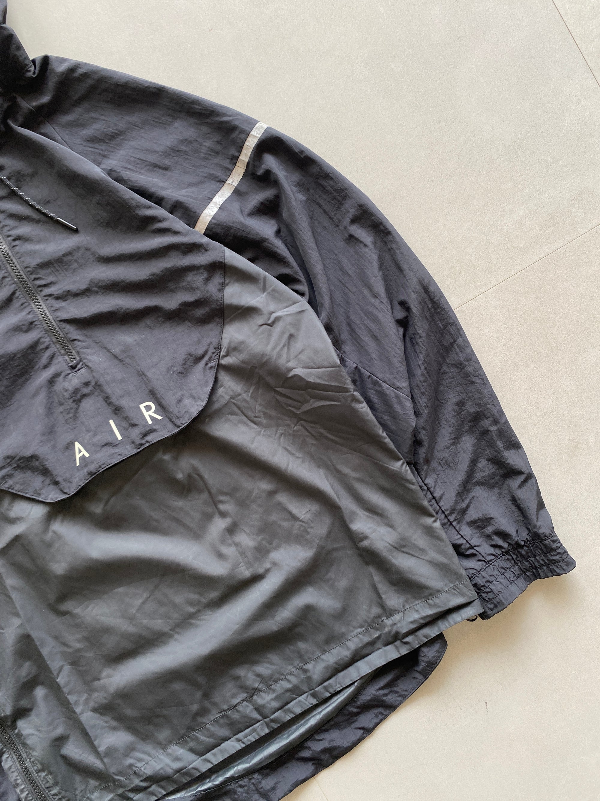 NIKE AIR QUARTER ZIP JACKET - M