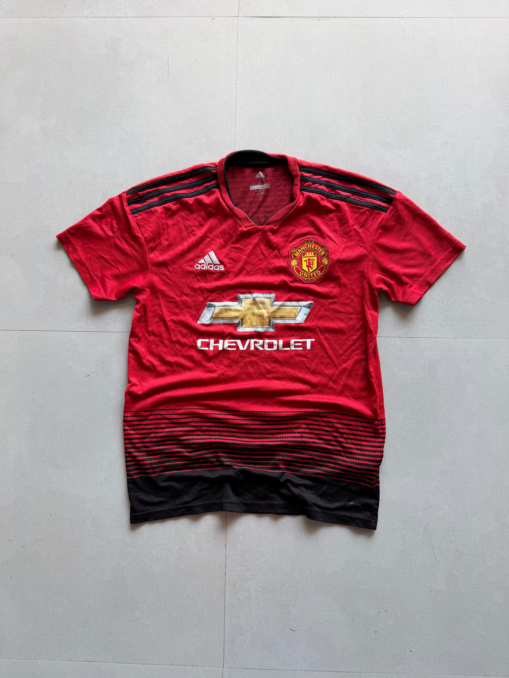 2018 ADIDAS MANCHESTER UNITED JERSEY - S