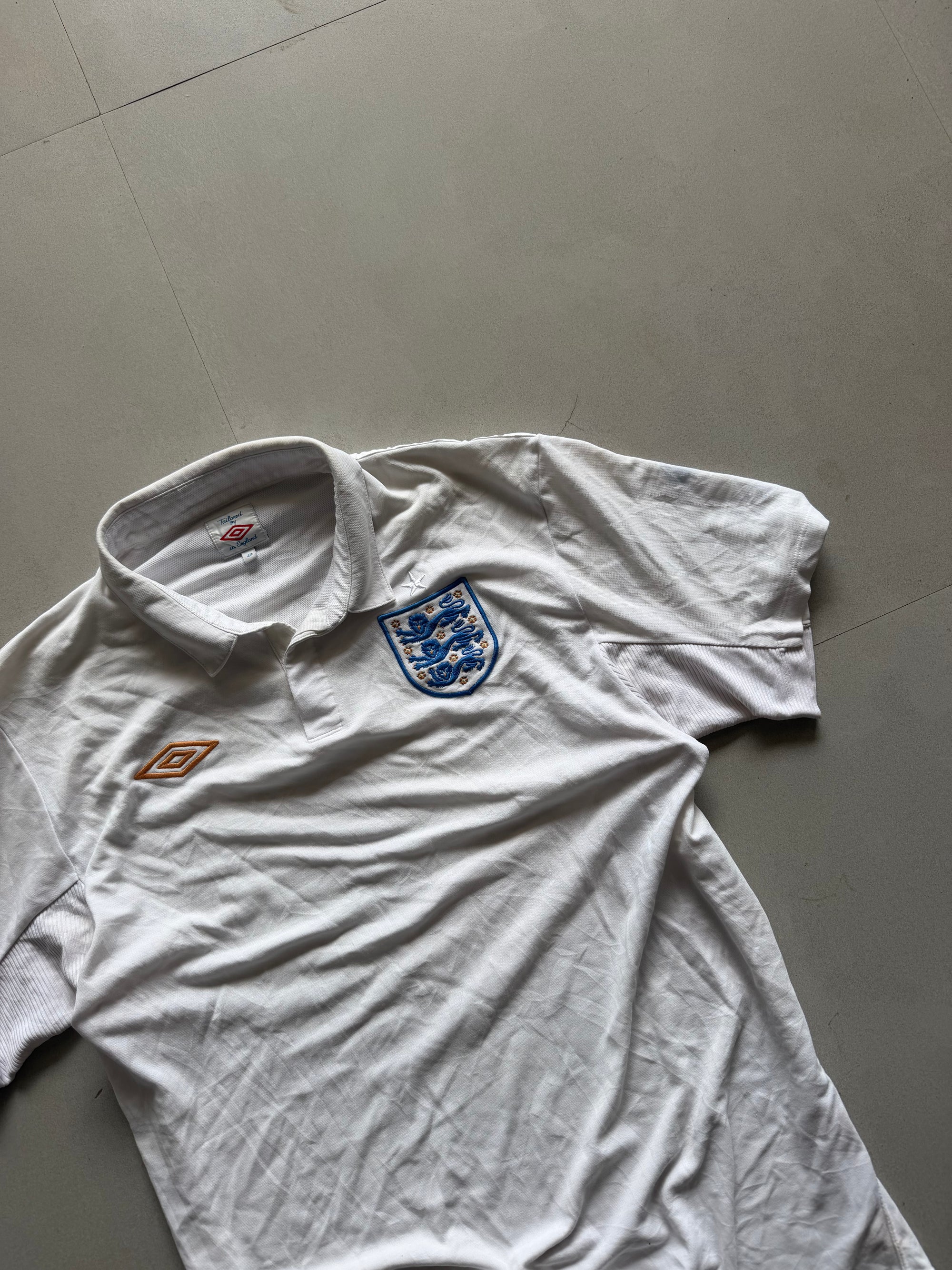 2010 UMBRO ENGLAND JERSEY - M