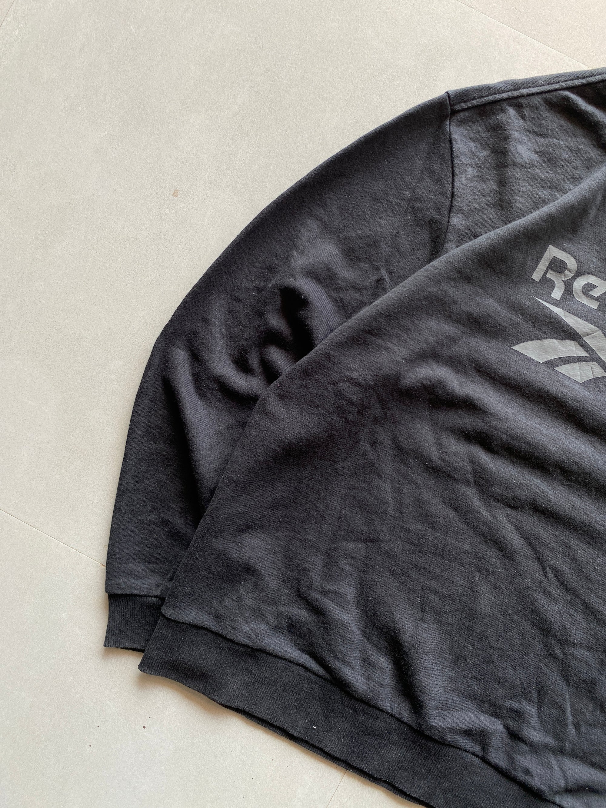 VINTAGE REEBOK BIG LOGO SWEATSHIRT - M