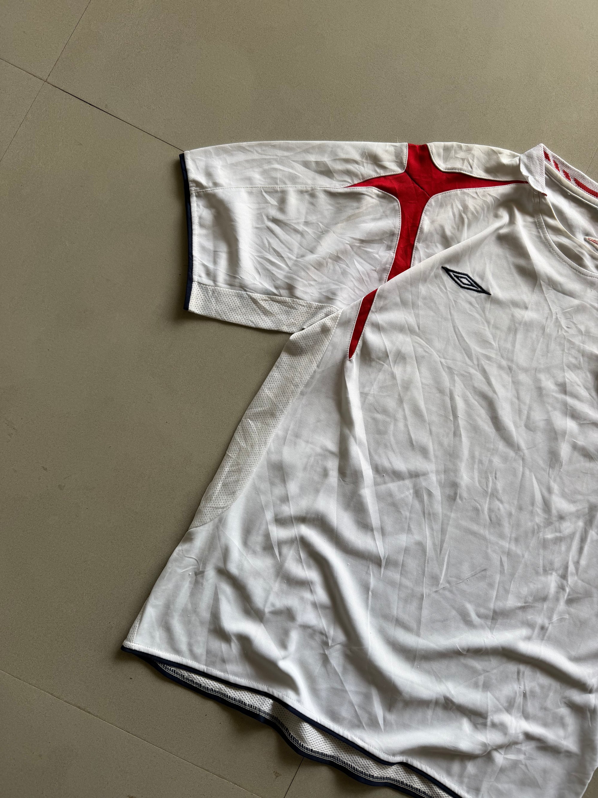 2006 UMBRO ENGLAND JERSEY - M