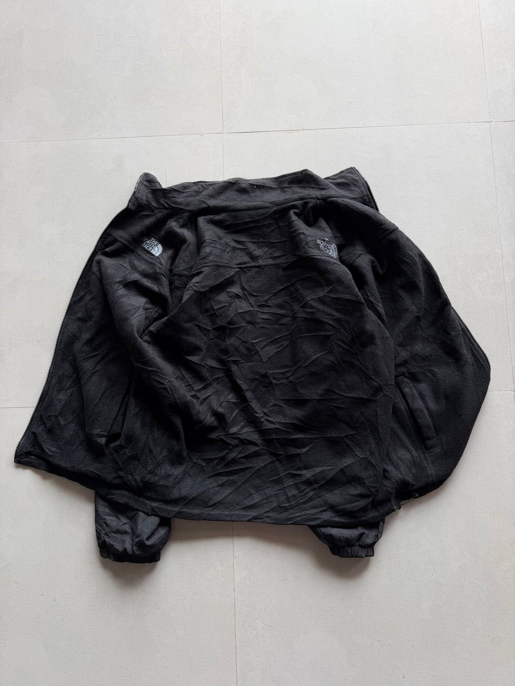 THE NORTH FACE REVERSIBLE JACKET - L