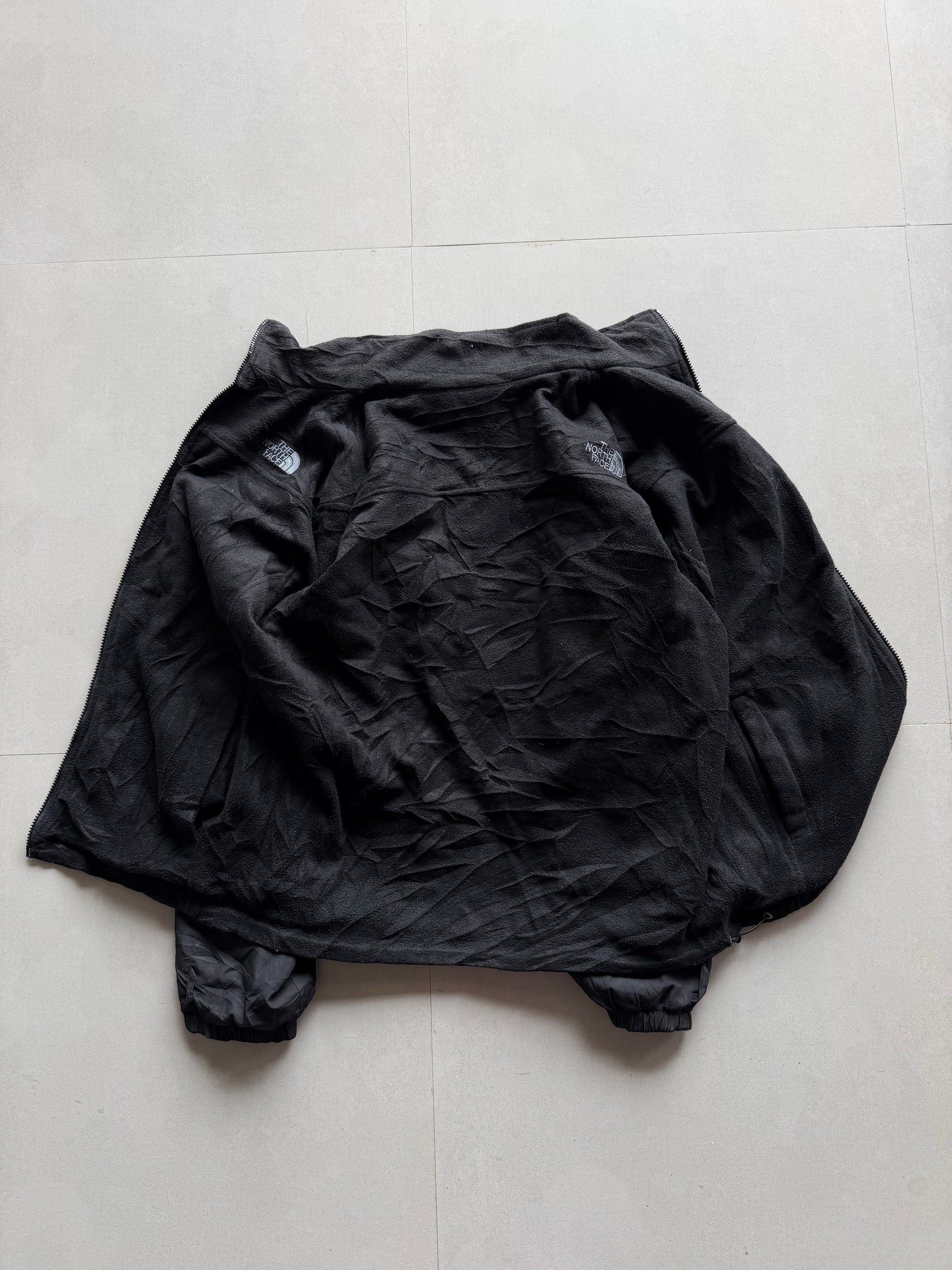 THE NORTH FACE REVERSIBLE JACKET - L