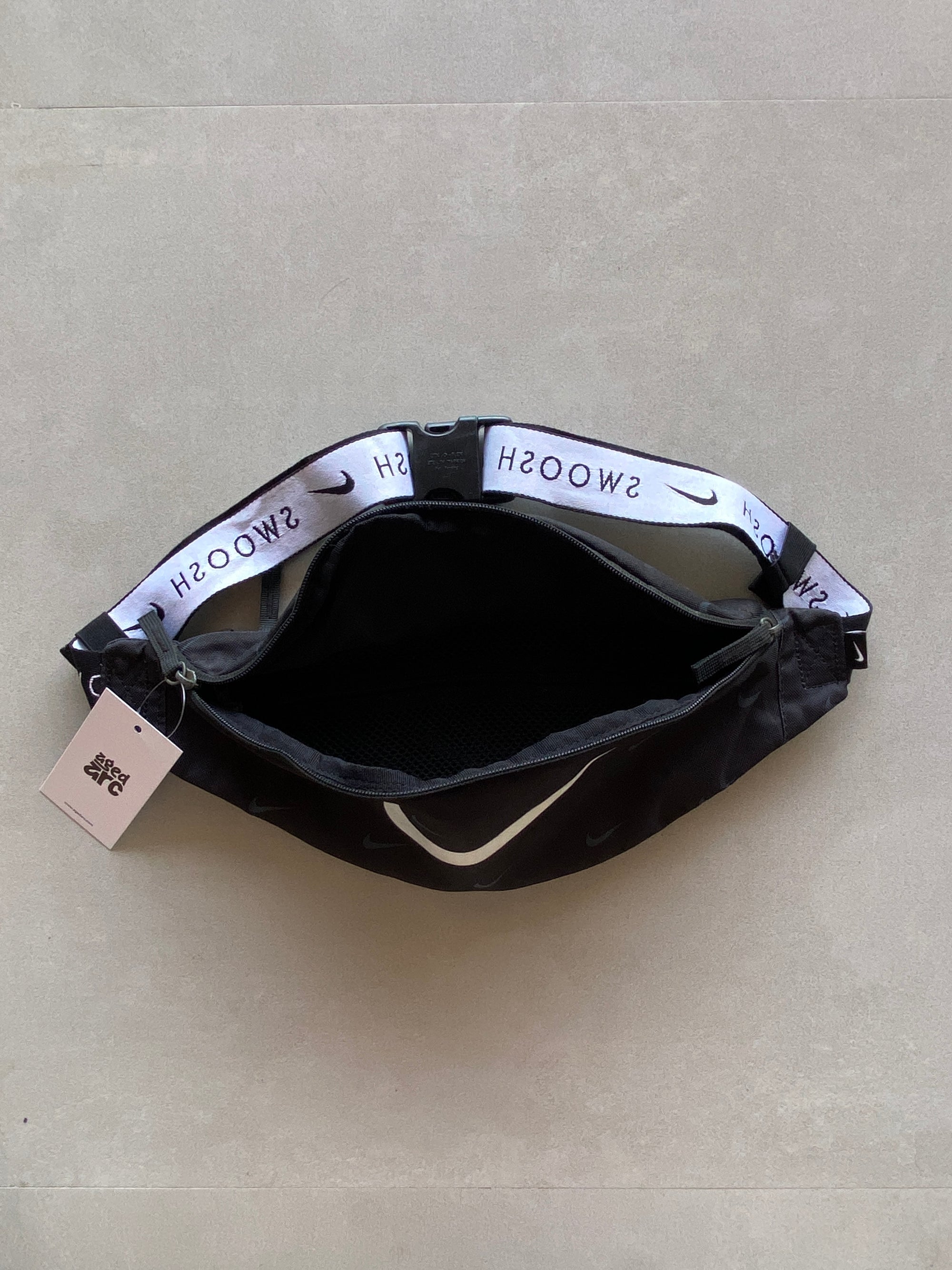 NIKE MULTI SWOOSH FANNY PACK
