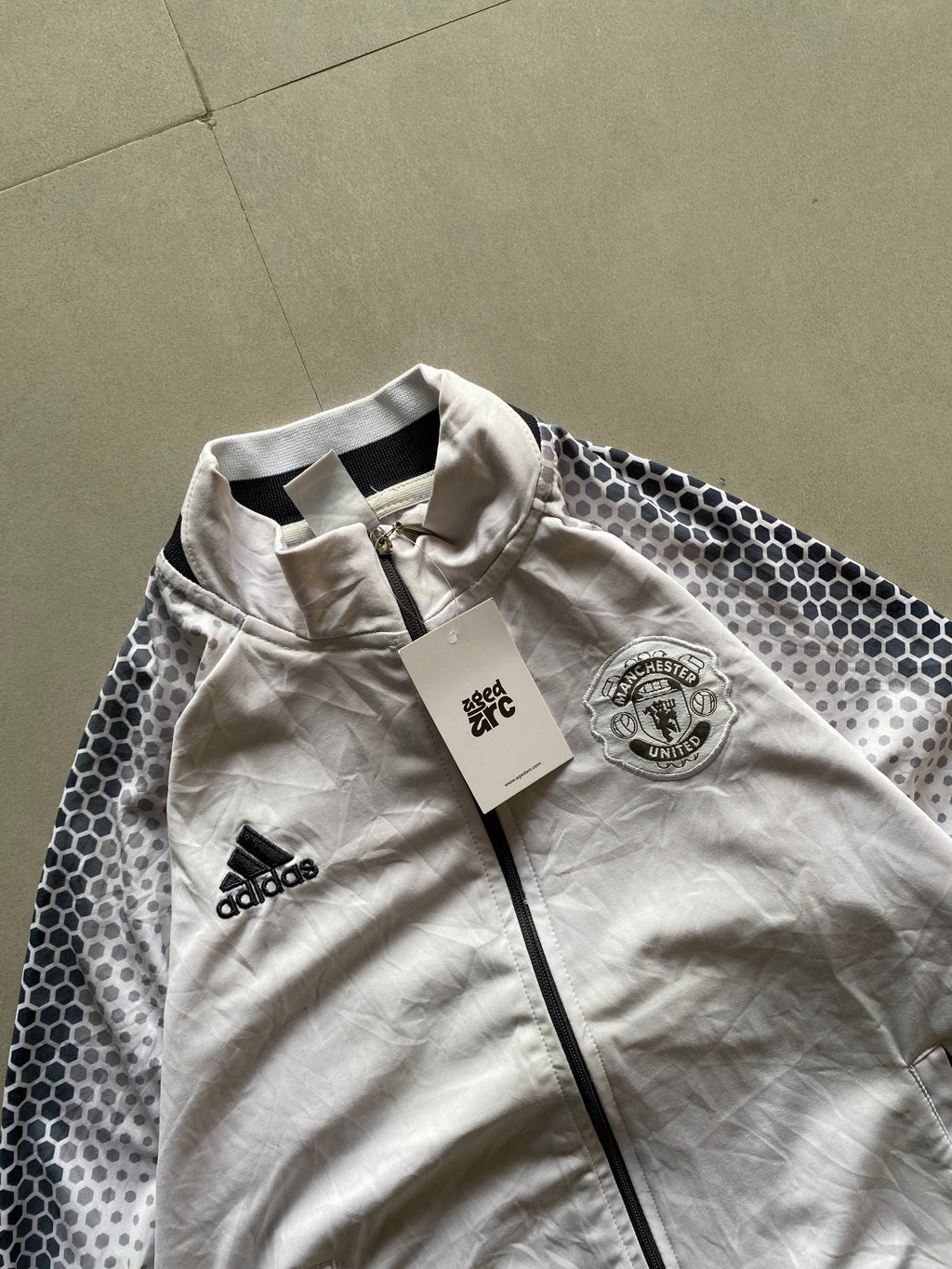ADIDAS MANCHESTER UNITED JACKET - XS