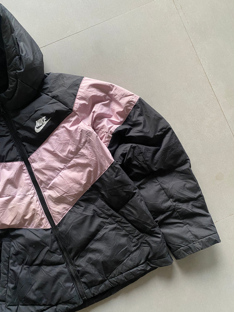 NIKE NWT WOMENS PUFFER JACKET - XS