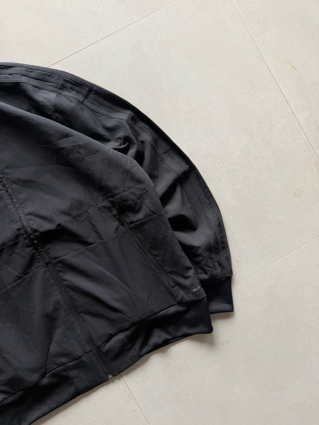 ADIDAS SOLID JACKET - M