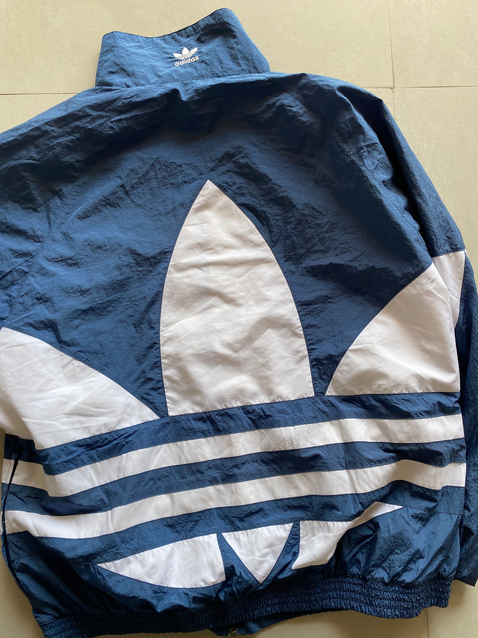 ADIDAS BIG LOGO JACKET - XL