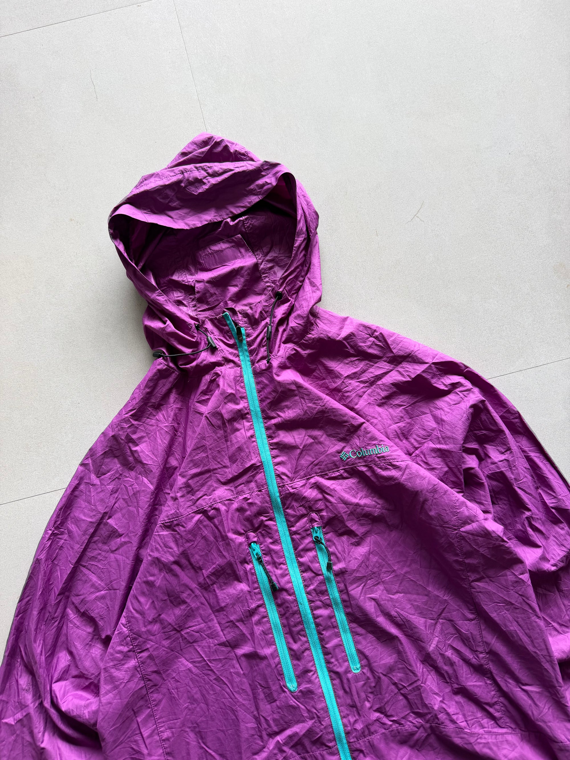 COLUMBIA HOODED HIKING JACKET - M