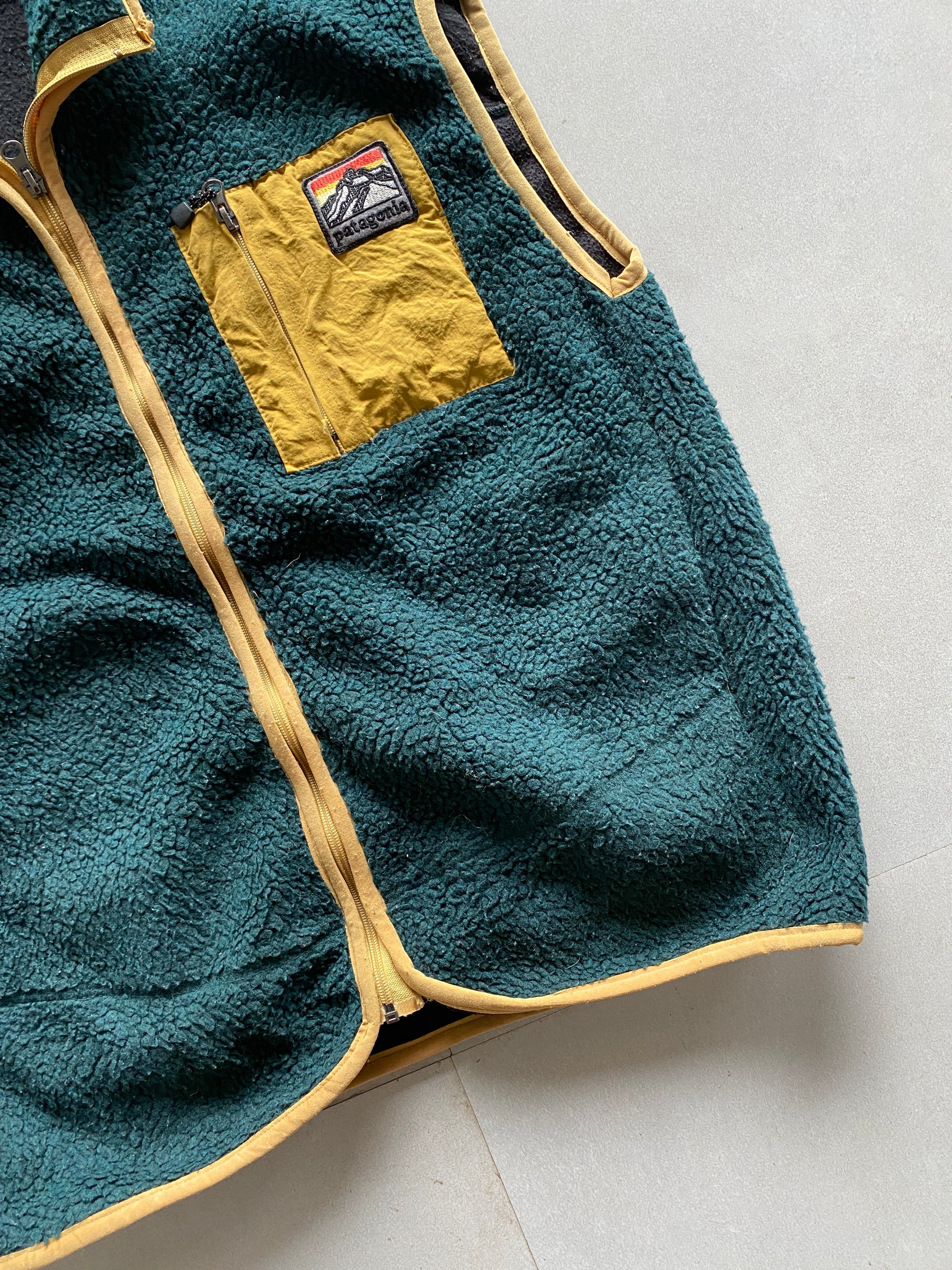 PATAGONIA FLEECE VEST  - L