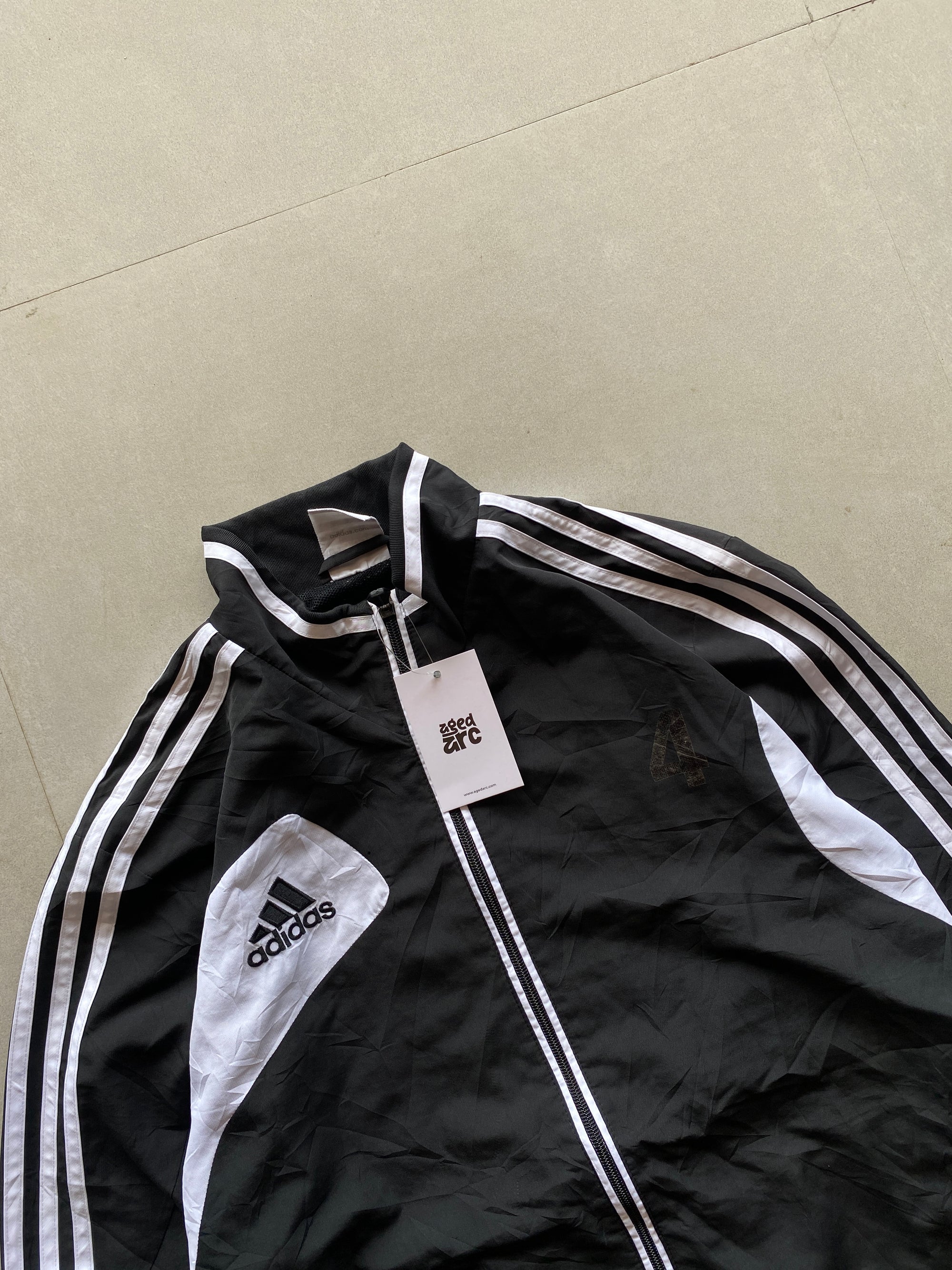 VINTAGE ADIDAS STRIPED JACKET -