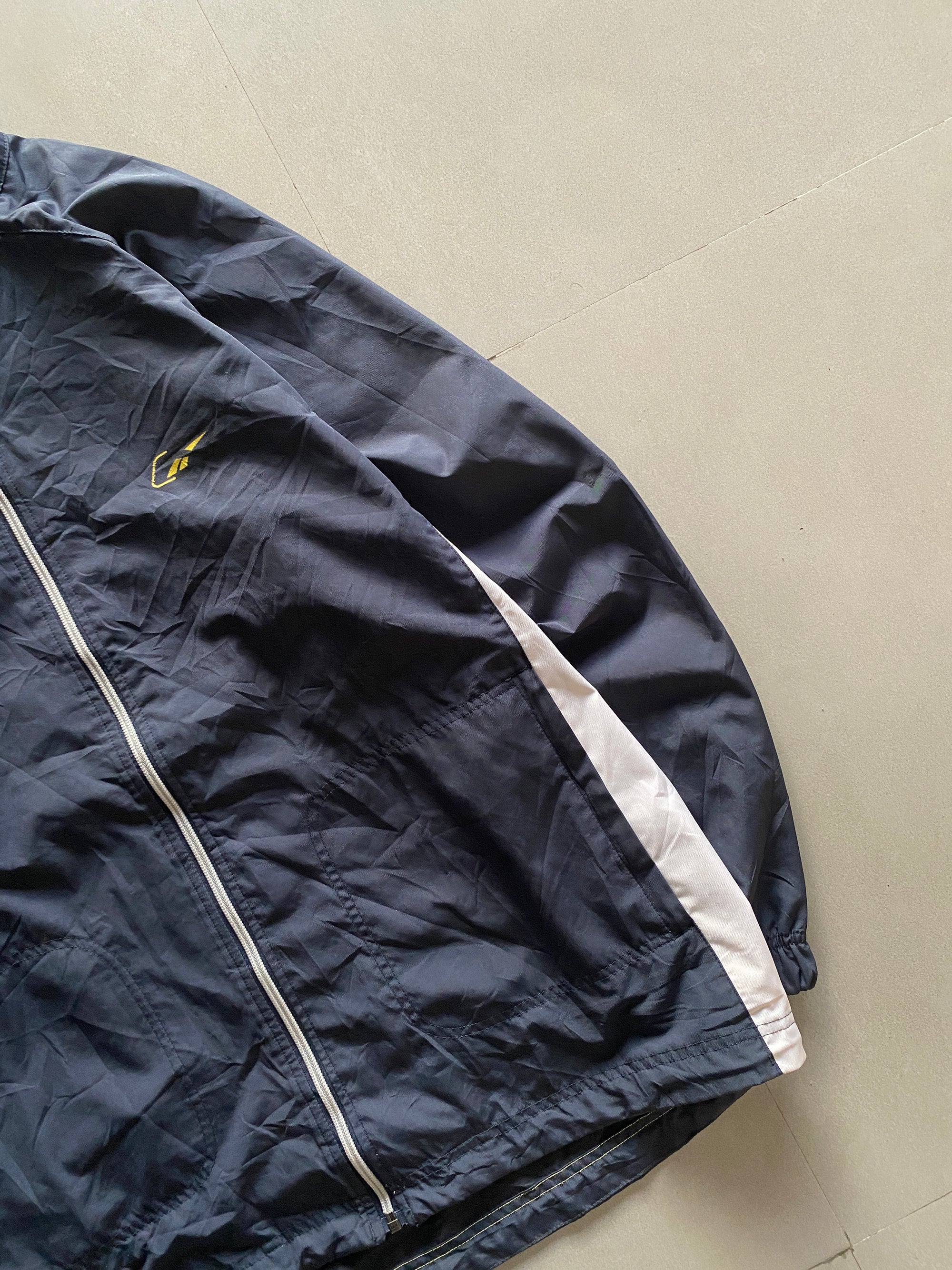VINTAGE REEBOK JACKET - XL