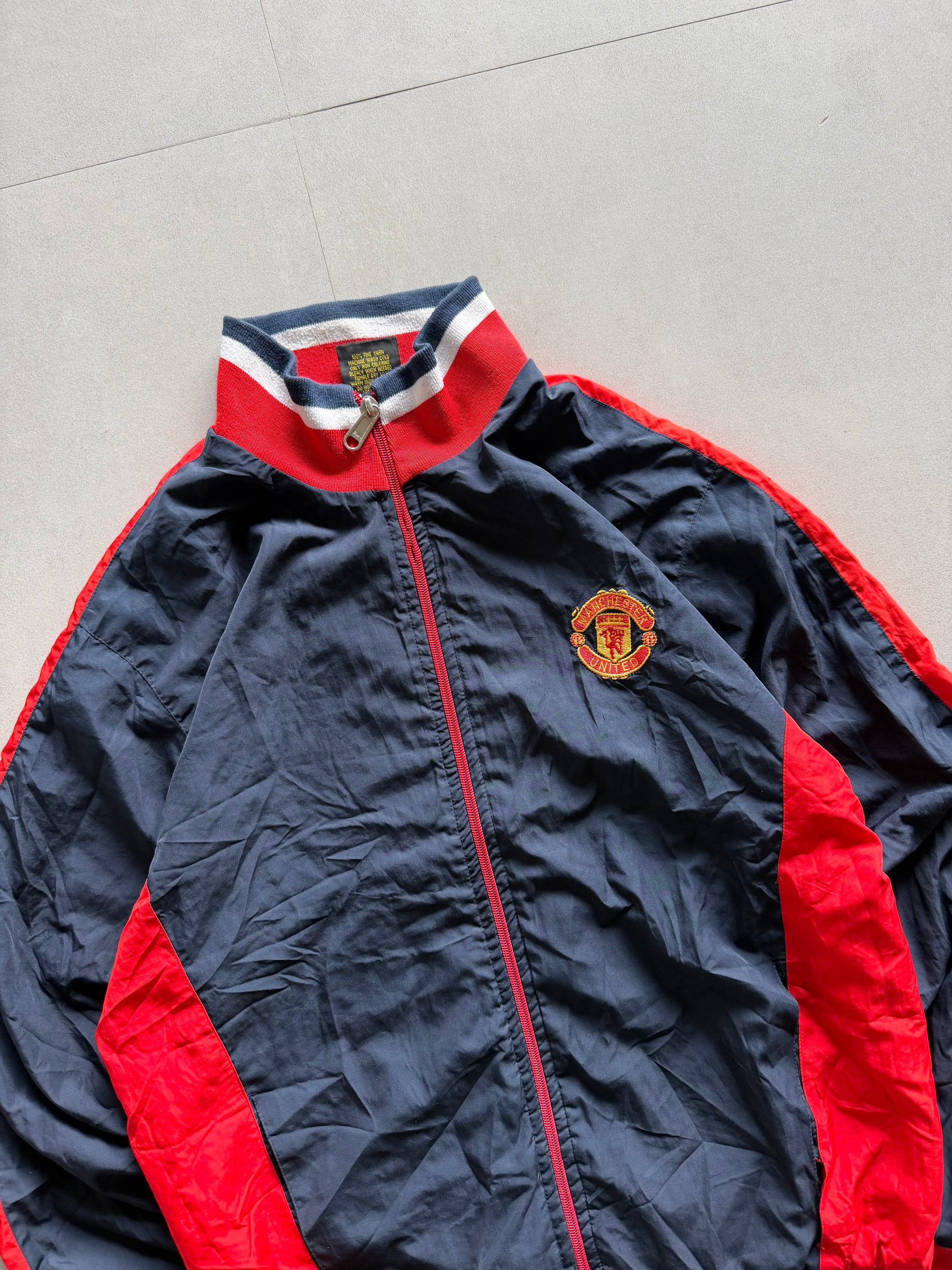 MANCHESTER UNITED JACKET - M