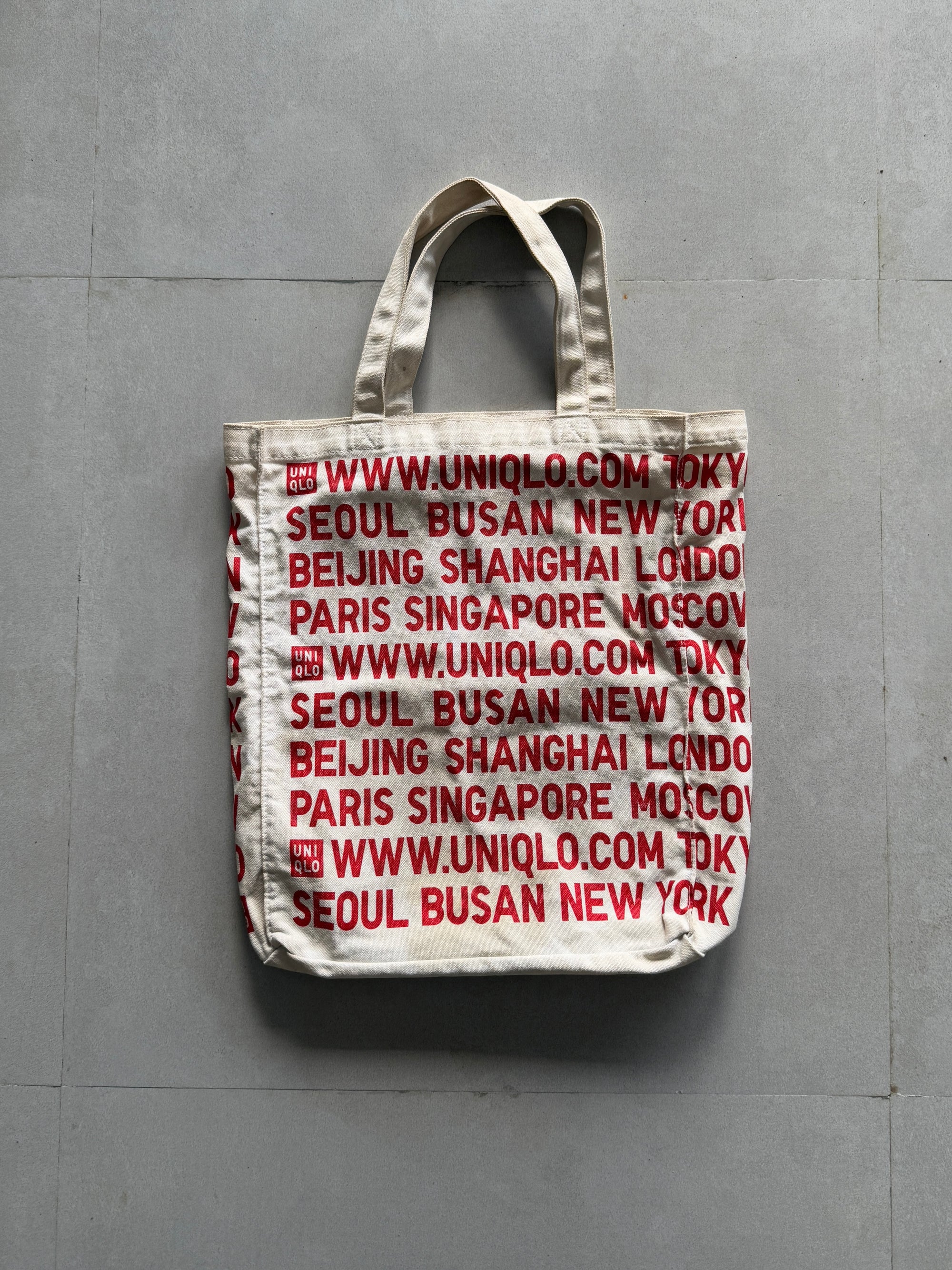 UNIQLO CITY CANVAS TOTE BAG