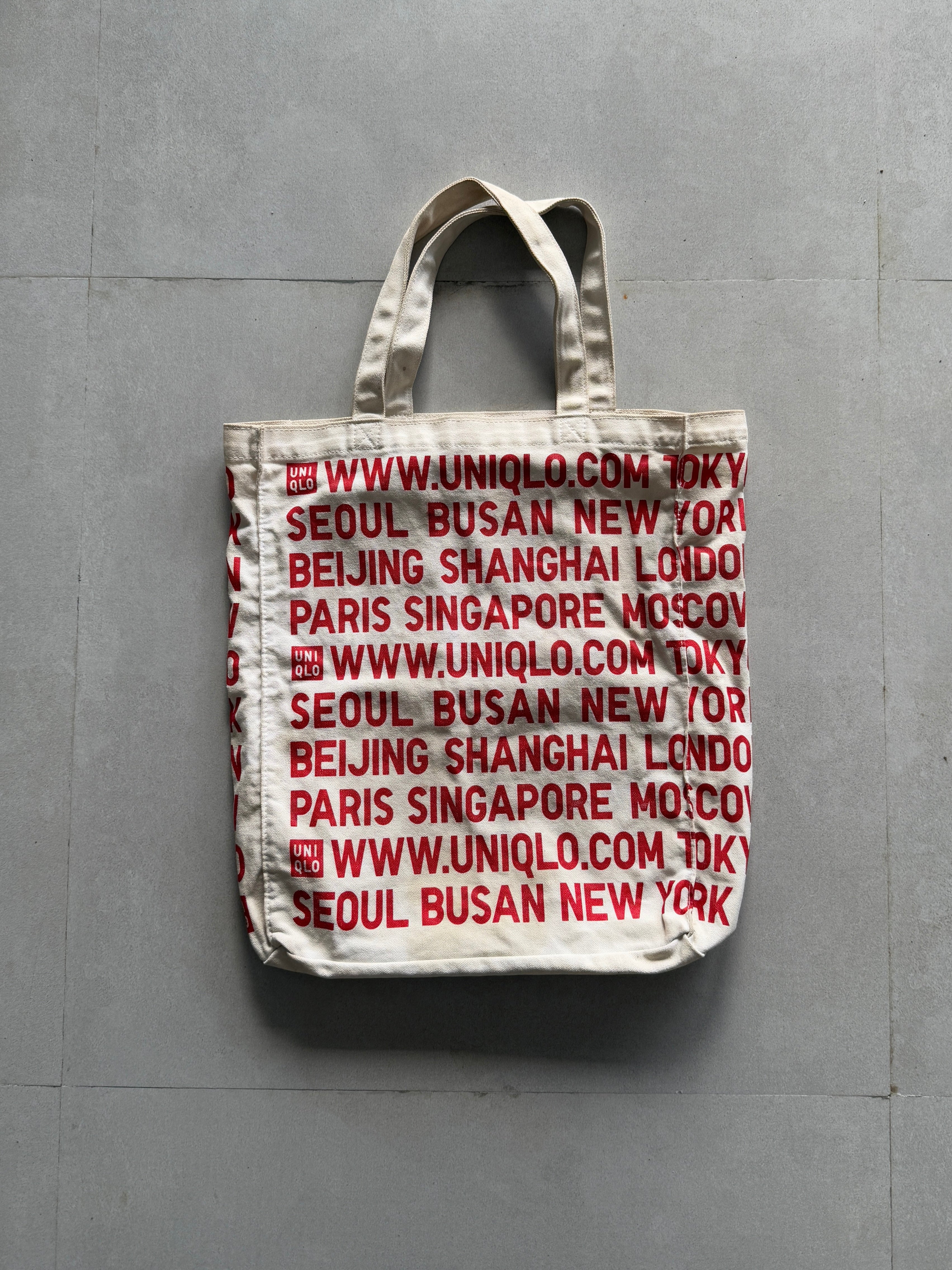 UNIQLO CITY CANVAS TOTE BAG