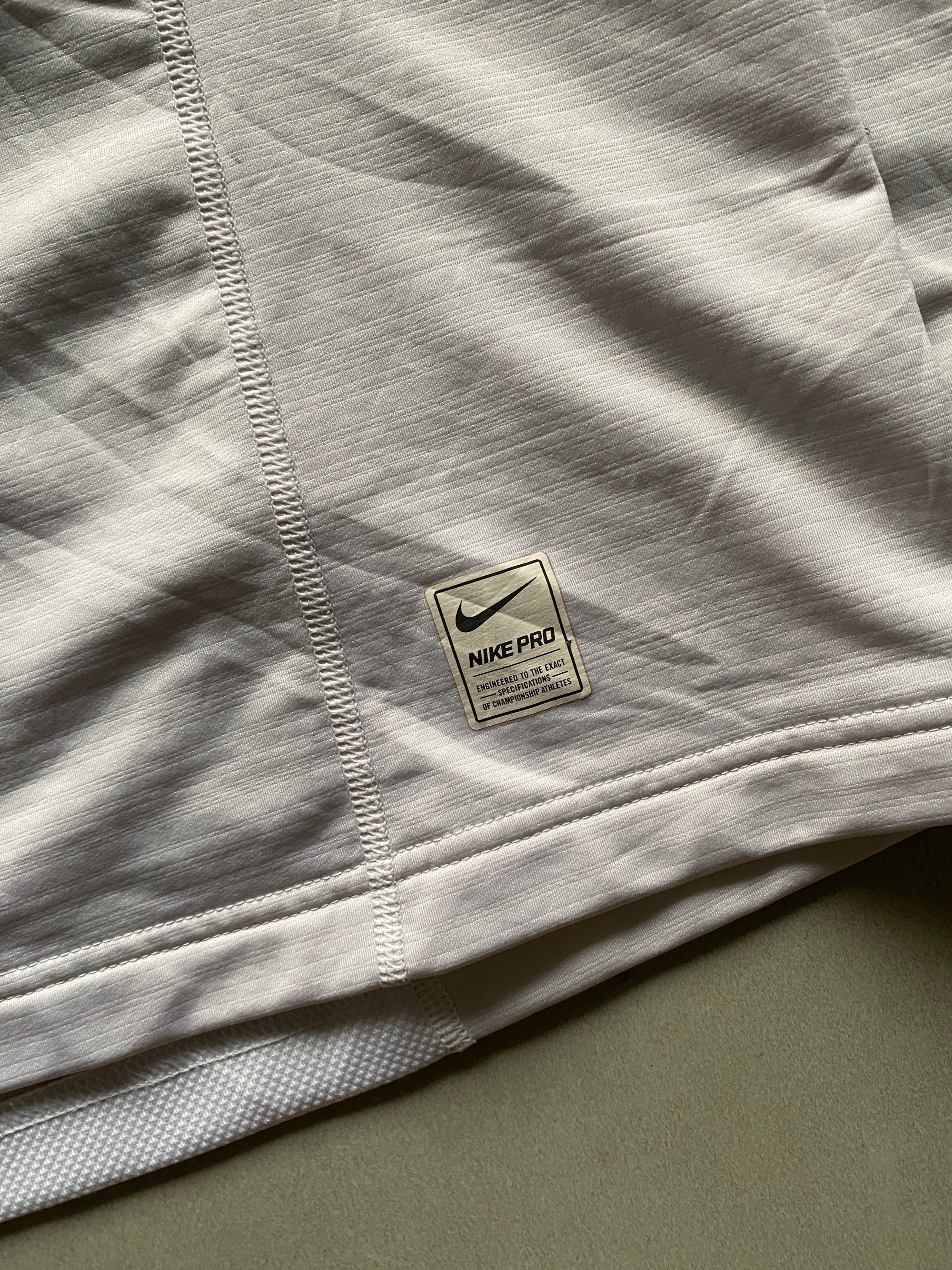 NIKE PRO COMPRESSION TEE - XL