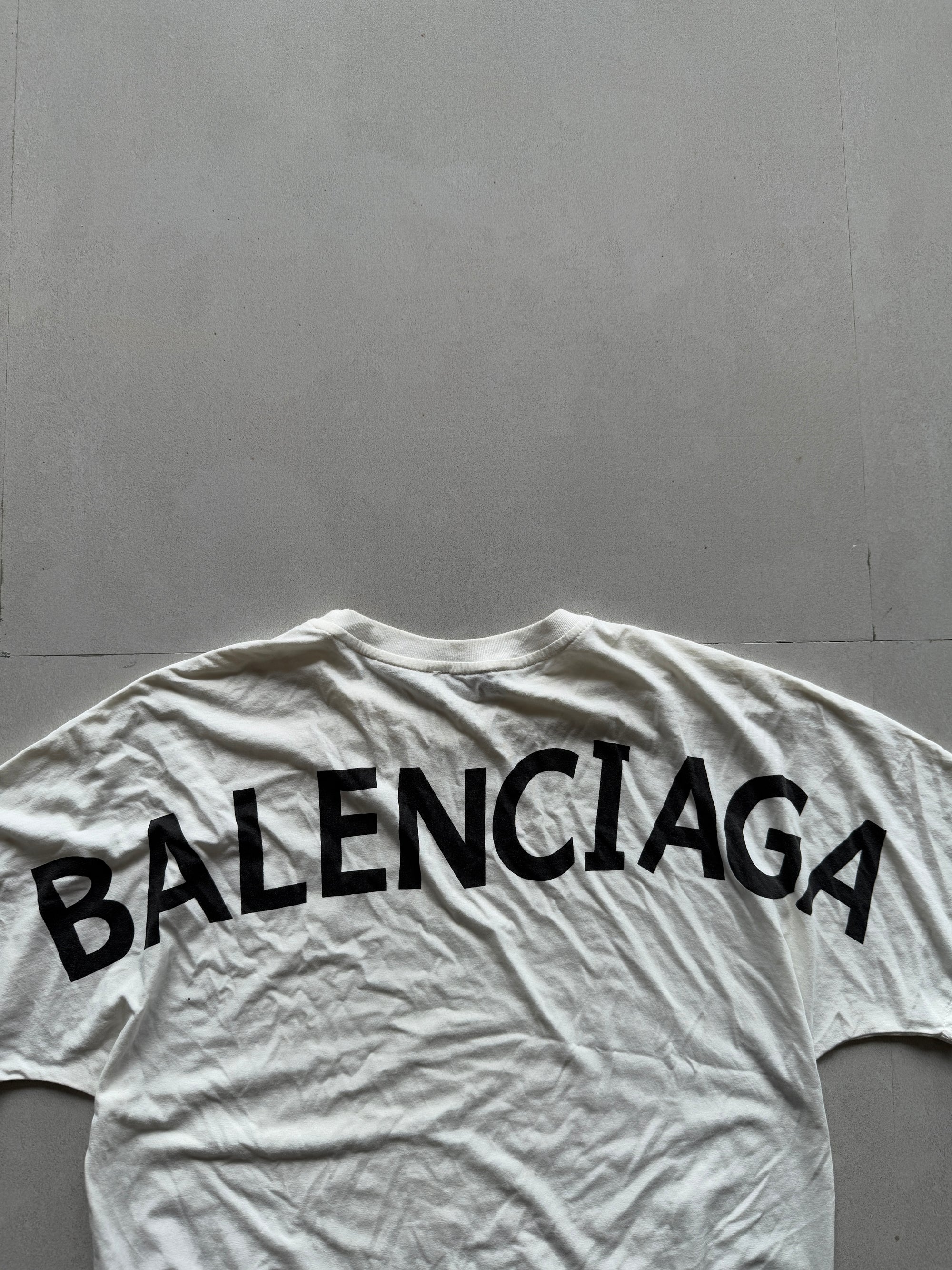 BALANCIAGA SPELL OUT TEE - M