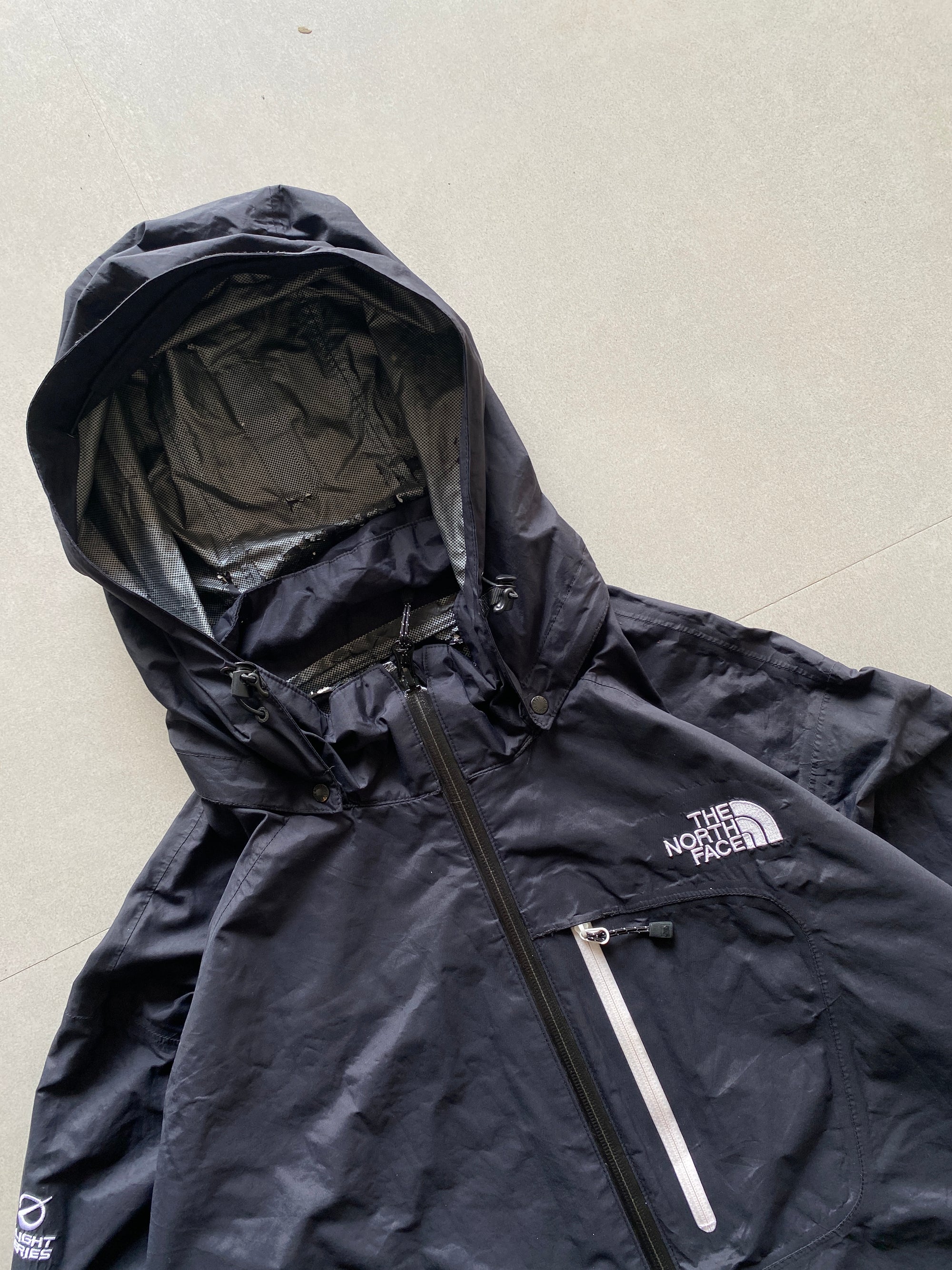THE NORTH FACE HYVENT JACKET - XL