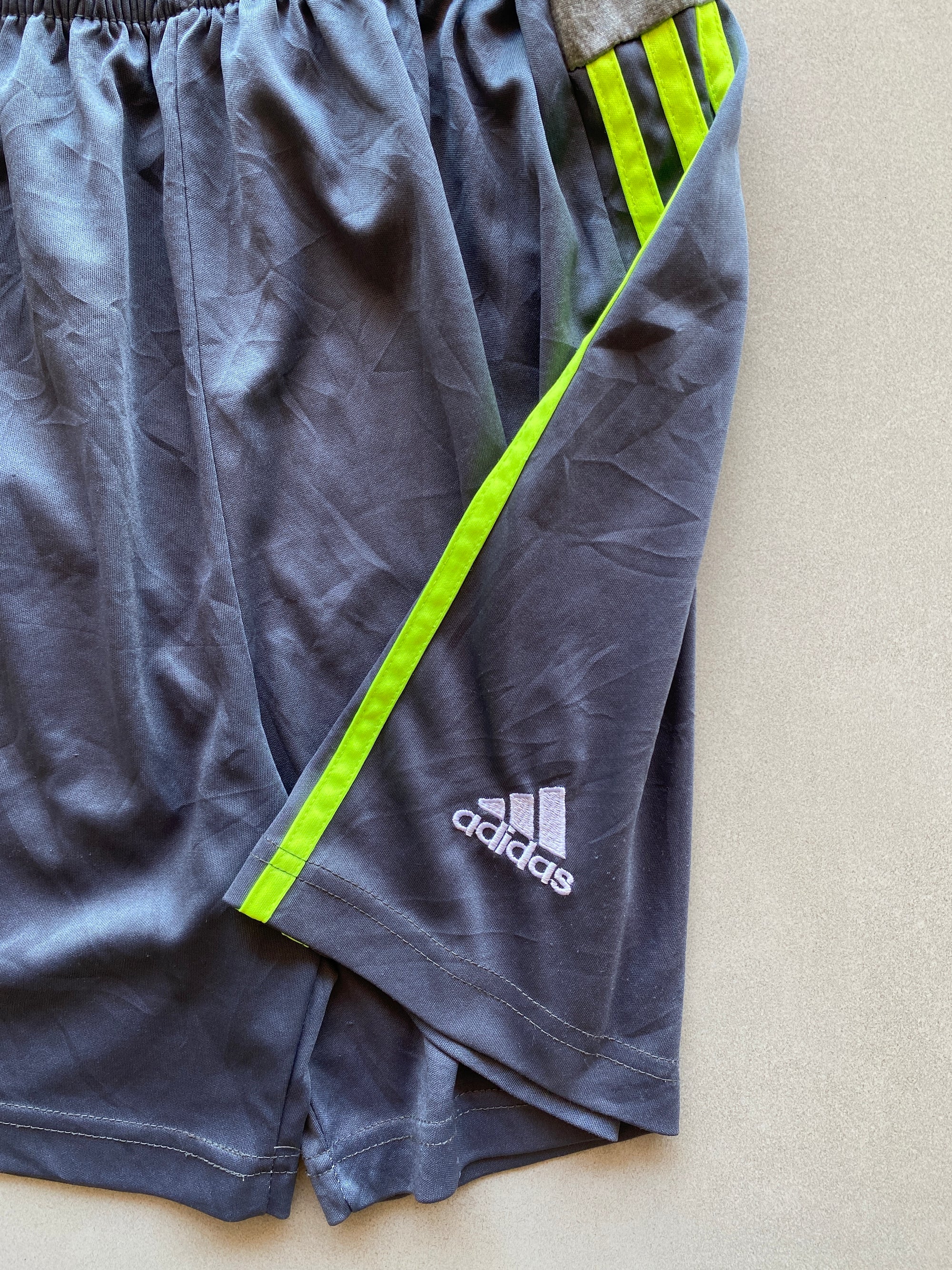 ADIDAS REAL MADRID SHORTS - M
