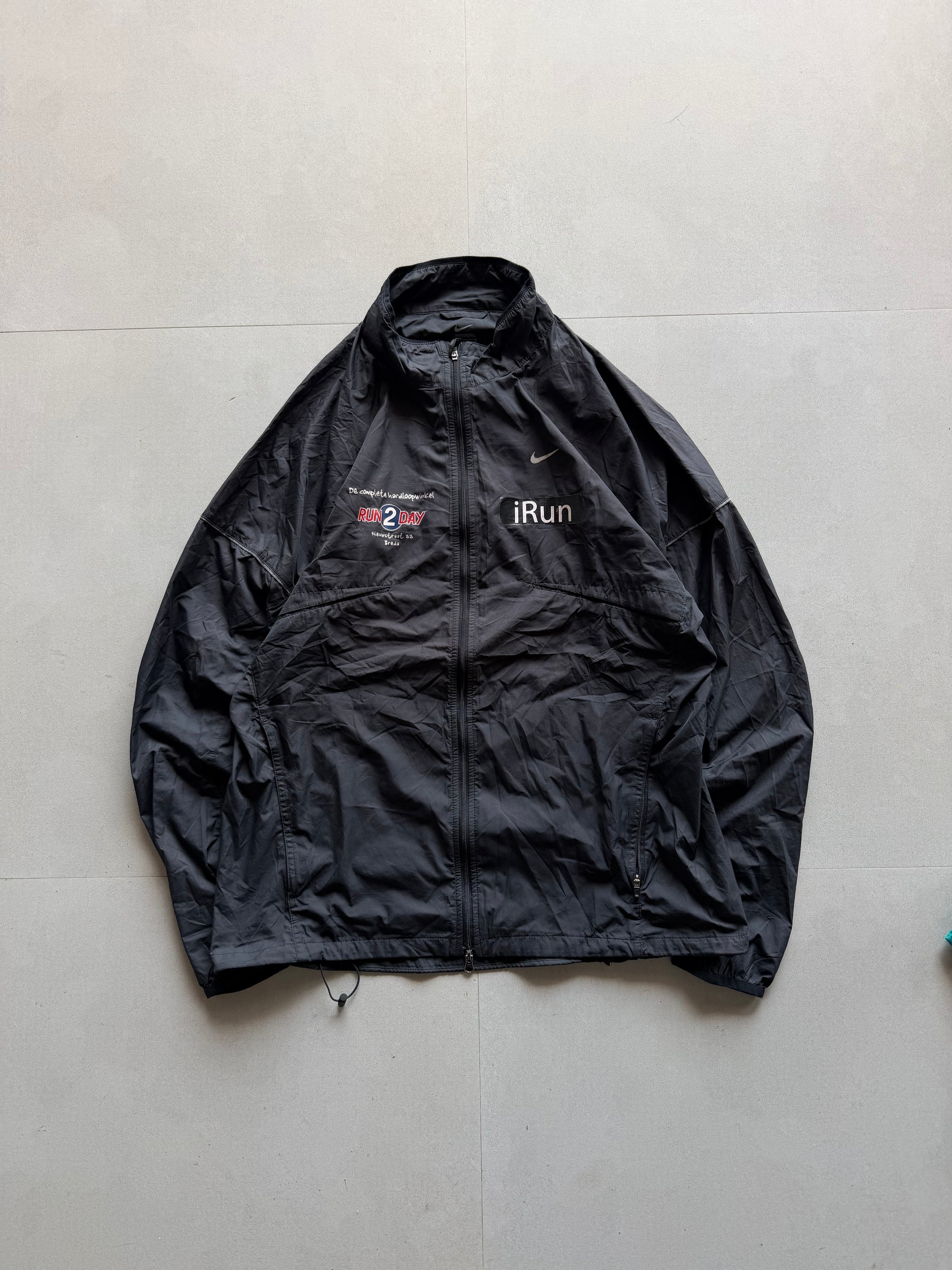 NIKE RUNNING JACKET - L